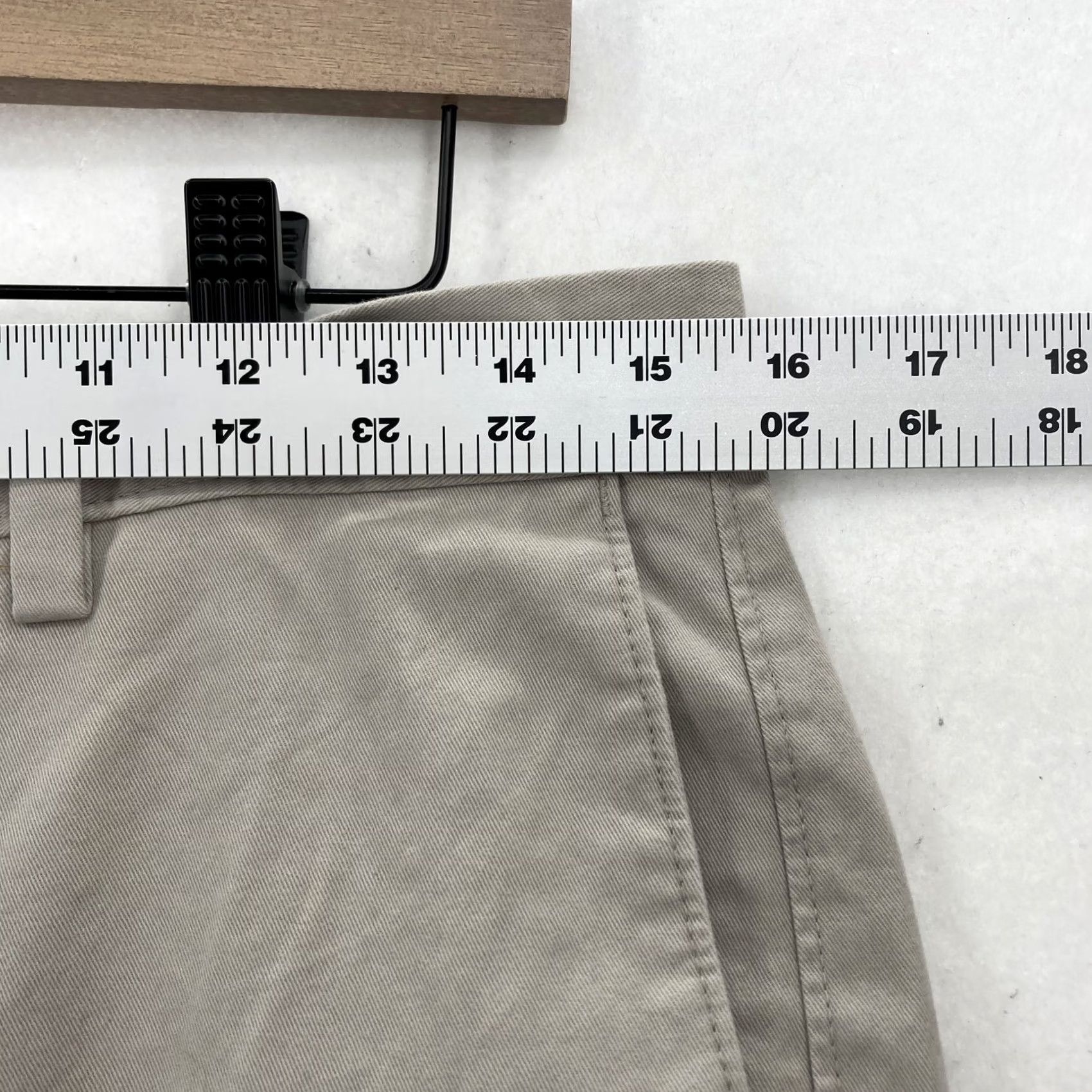 Banana Republic VINTAGE: Ban ana Republic Emerson Shorts Mens 30 Chino Flat Front Casual 513 Preppy NWT Size US 30 / EU 46 - 6 Thumbnail