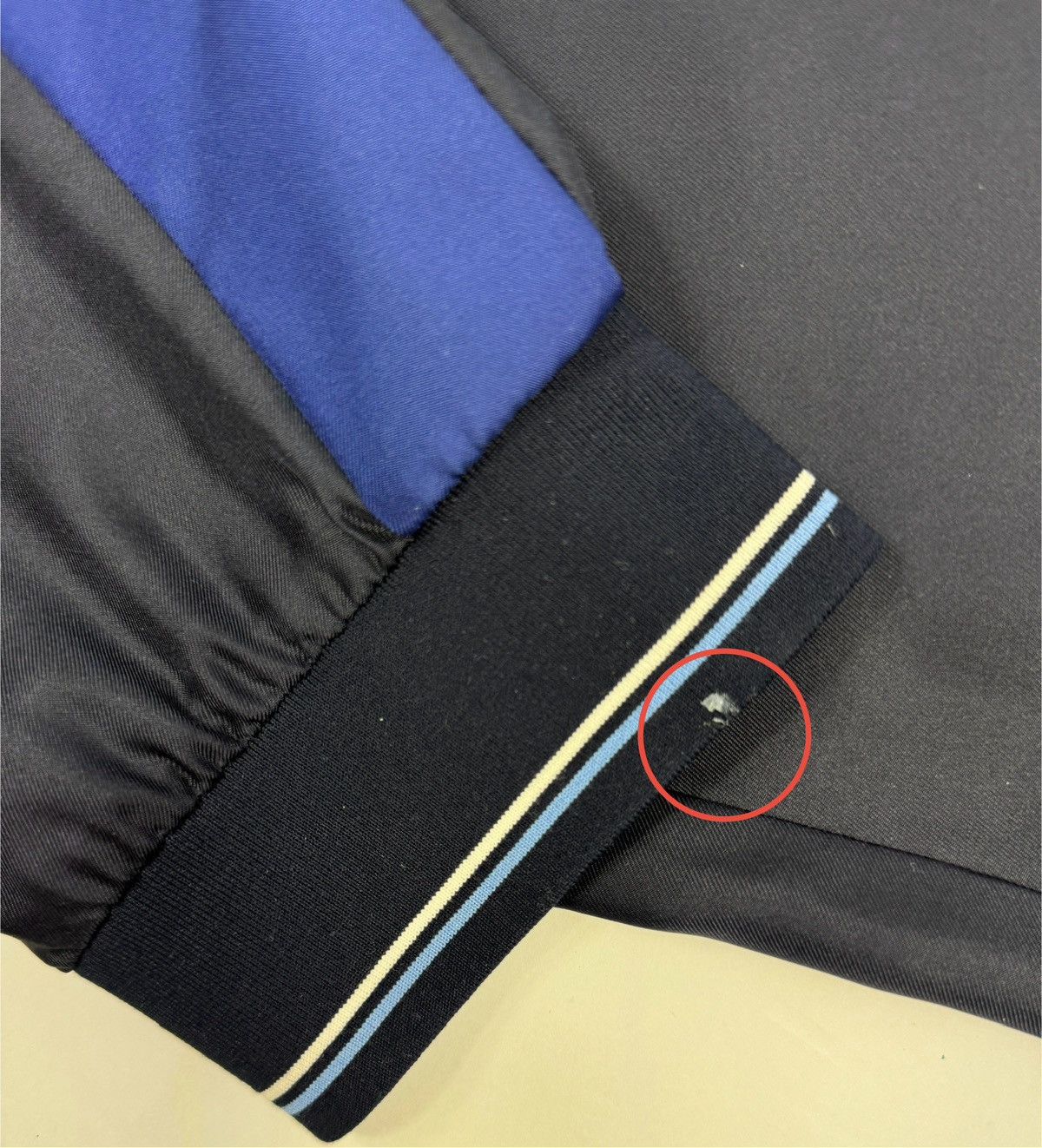 Prada SILK TAPERED TROUSERS Size US 34 / EU 50 - 5 Thumbnail