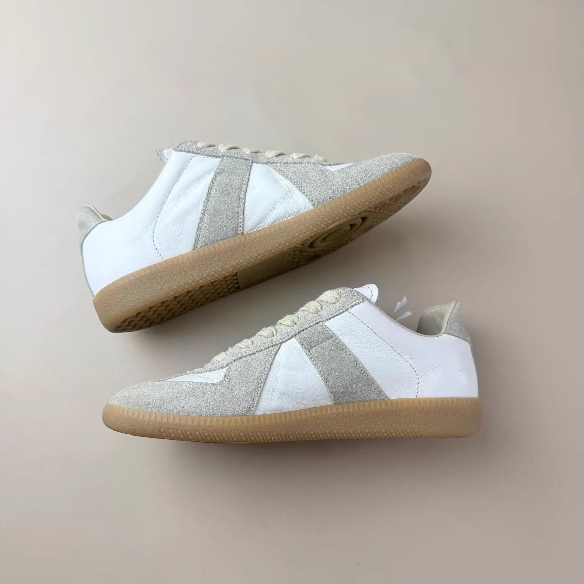 Maison Margiela Maison Margiela gray white suede trainer 36 Size US 5.5 / IT 35.5 - 5 Thumbnail