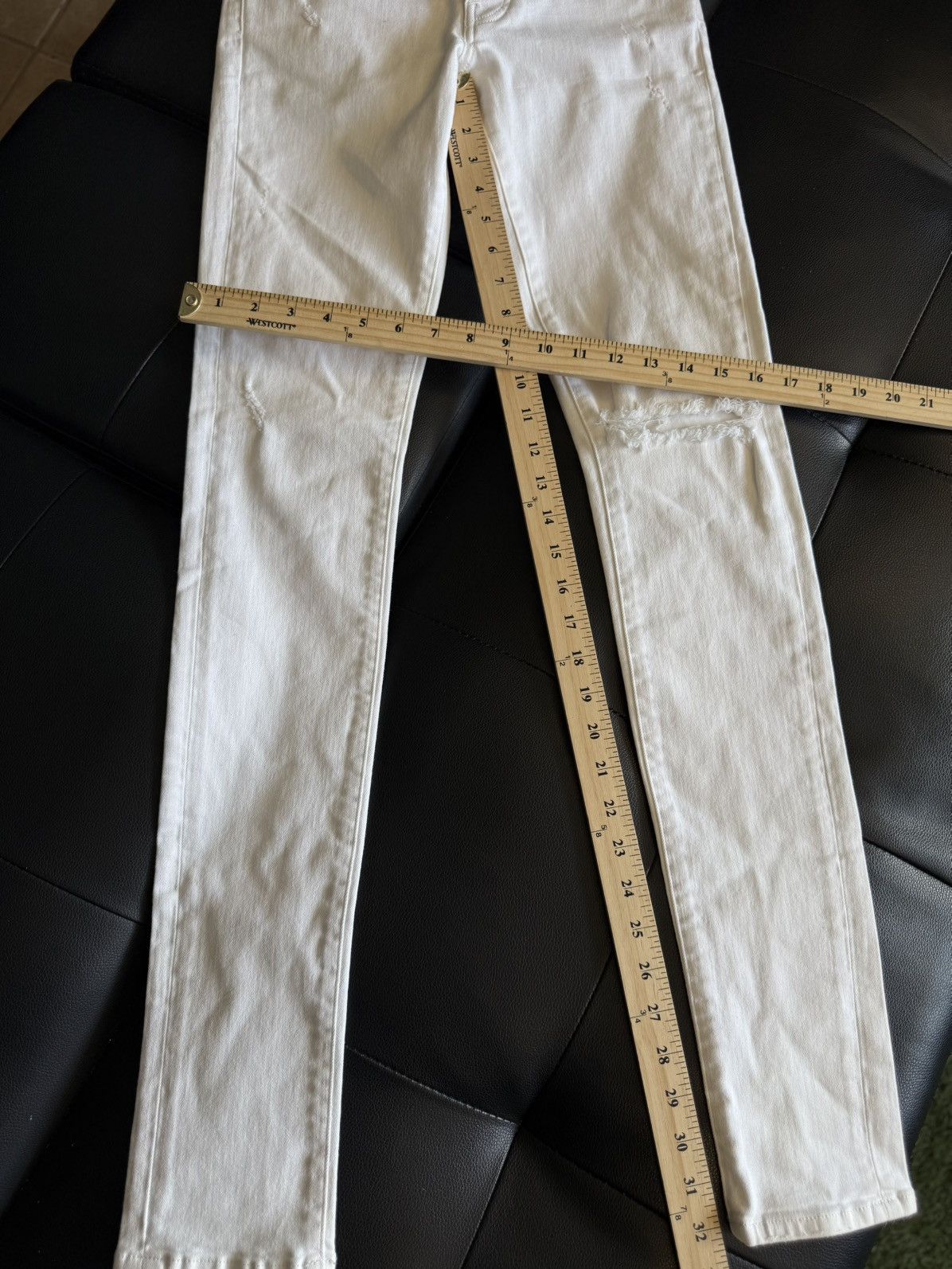 Amiri Amiri Straight Leg White Jeans Size 28 Clean Size US 28 / EU 44 - 19 Thumbnail