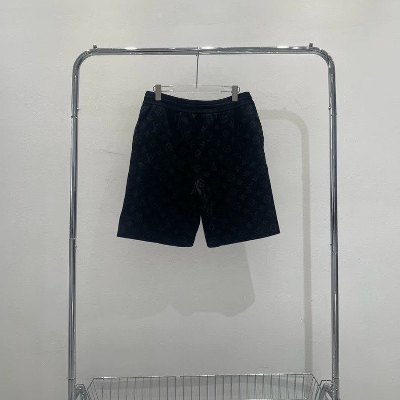 Louis Vuitton Louis Vuittonsize m Embroidered Black Shorts 2501-Nextarrow Size US 30 / EU 46 - 2 Thumbnail