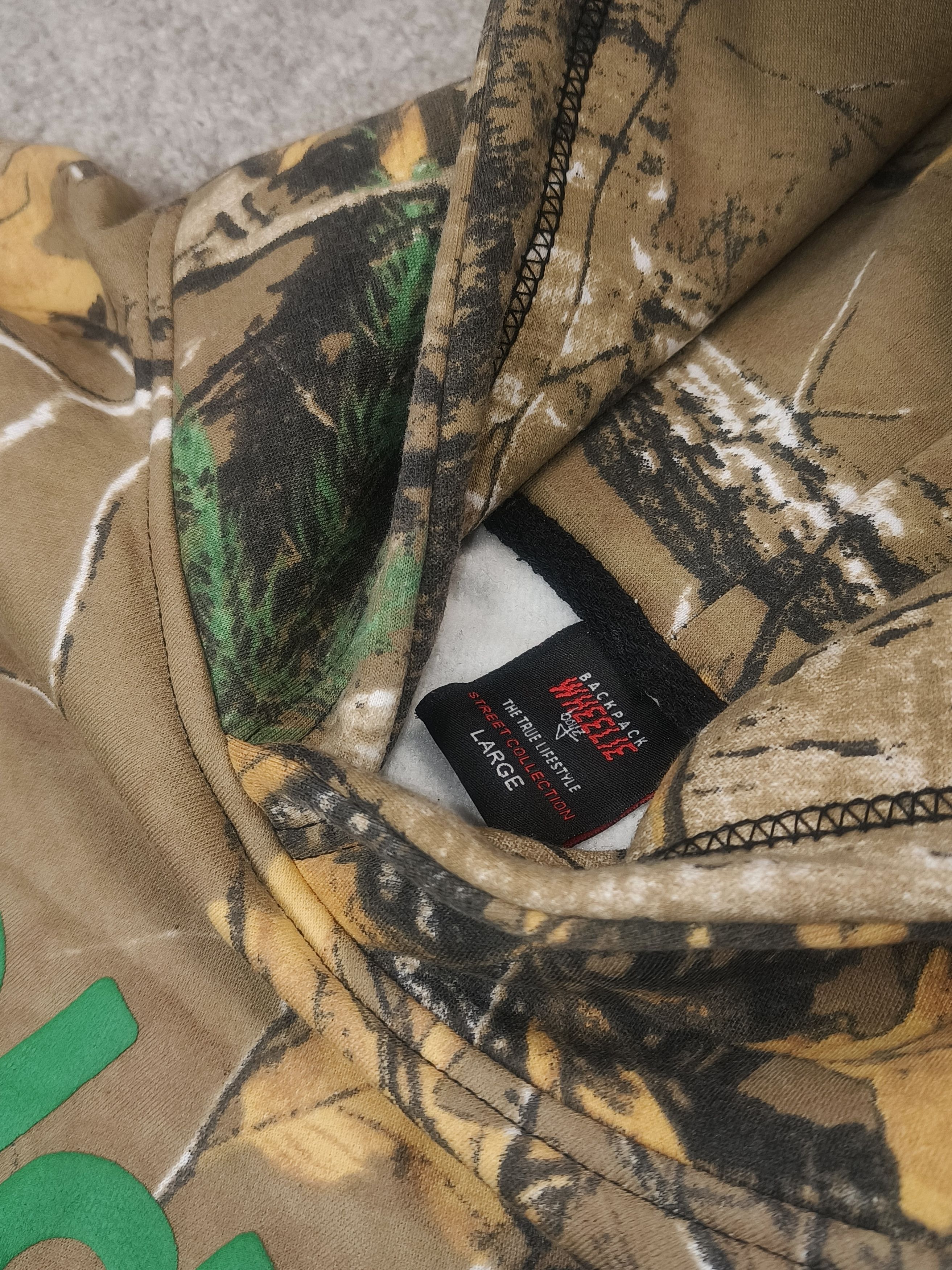 Vintage Bold Camo Logo Hunting Pattern Streetwear Outdoor Hoodie Size US L / EU 52-54 / 3 - 3 Thumbnail