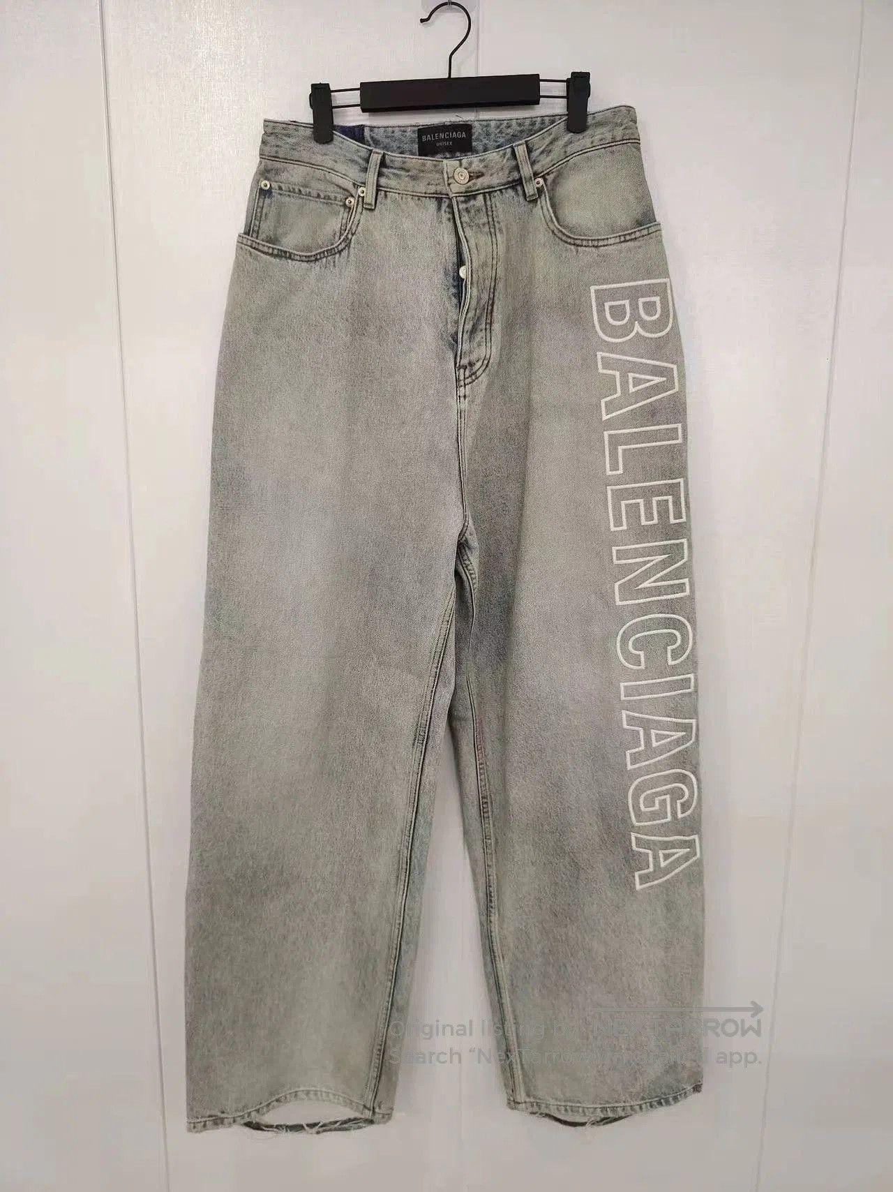 Balenciaga Balenciaga Logo Embroidered Distressed Jeans. Size US 26 / EU 42 - 1 Thumbnail