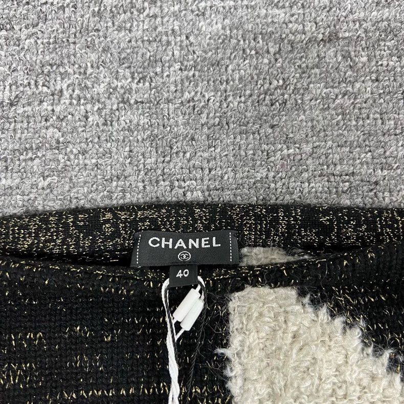 Chanel Chanel Colorful sweaters 2504-Nextarrow Size US XXS / EU 40 - 6 Thumbnail