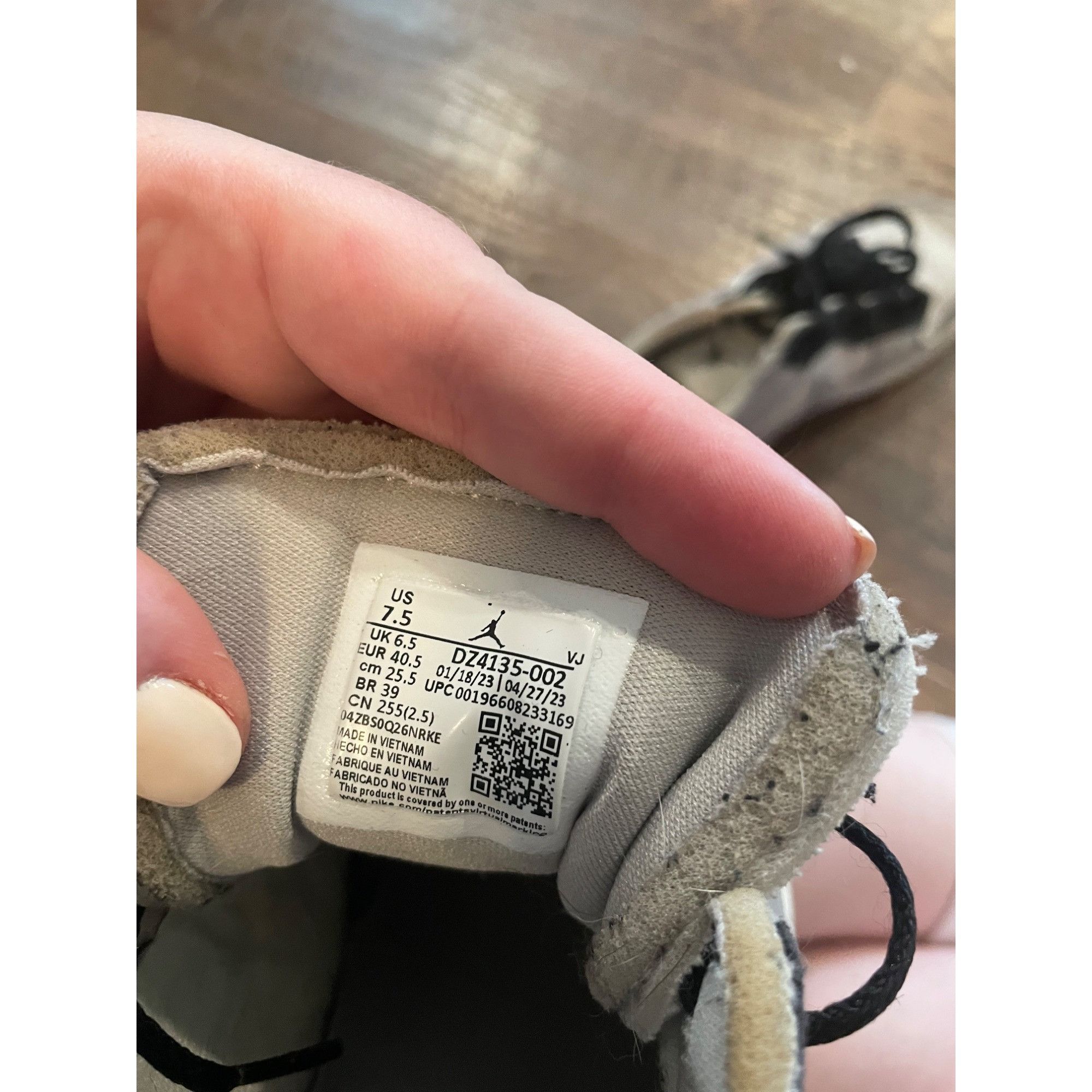 Nike Jordan 1 Low SE Craft Inside Out Cement Grey Sneakers DZ4135 Size US 7.5 / EU 40-41 - 7 Thumbnail