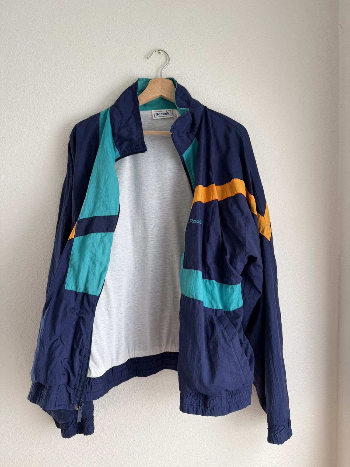 Reebok Vintage Reebok Windbreaker Size US L / EU 52-54 / 3 - 3 Thumbnail