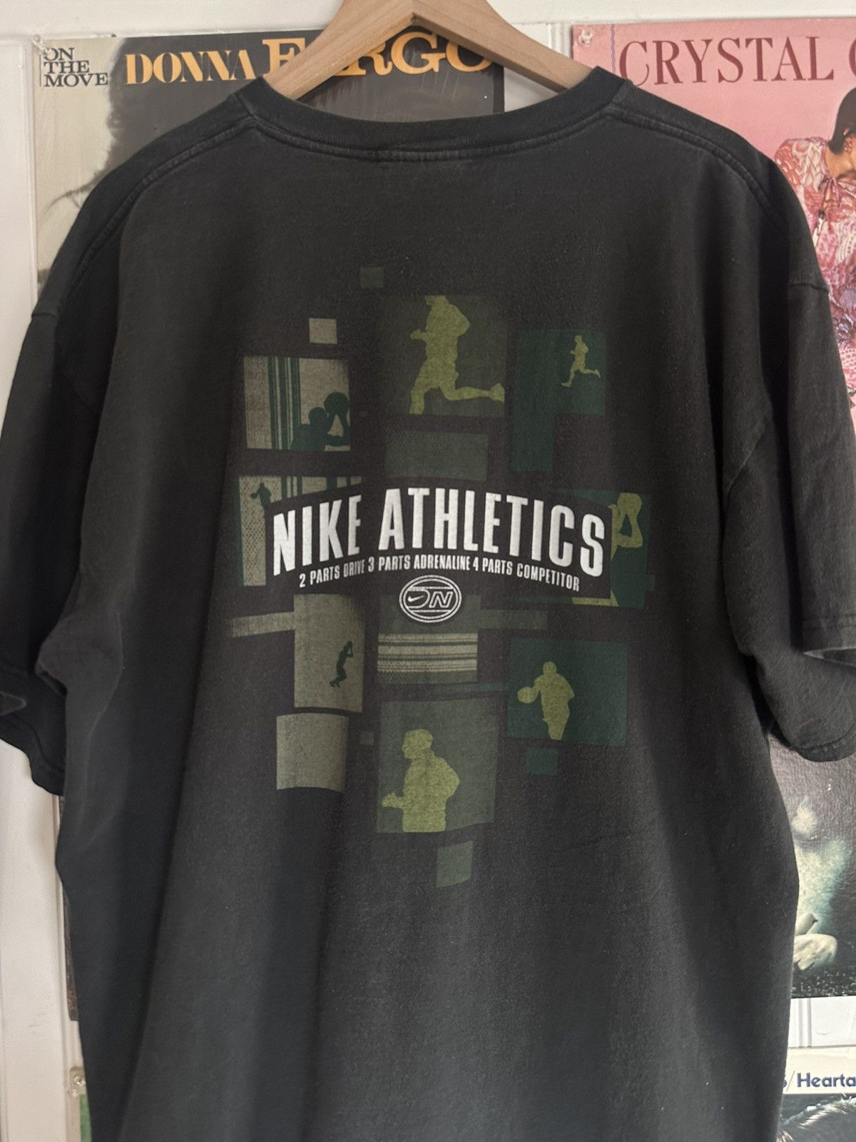 Nike 90s Nike black graphic tee Size US XL / EU 56 / 4 - 2 Thumbnail