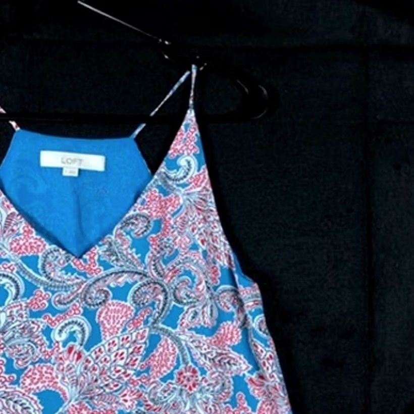 Loft LOFT Blouse Floral V-Neck Sleeveless Blue Pink White Lined Small Womens Shirt Summer Spring Casual Workwear Womens XS-S Size S / US 4 / IT 40 - 5 Thumbnail