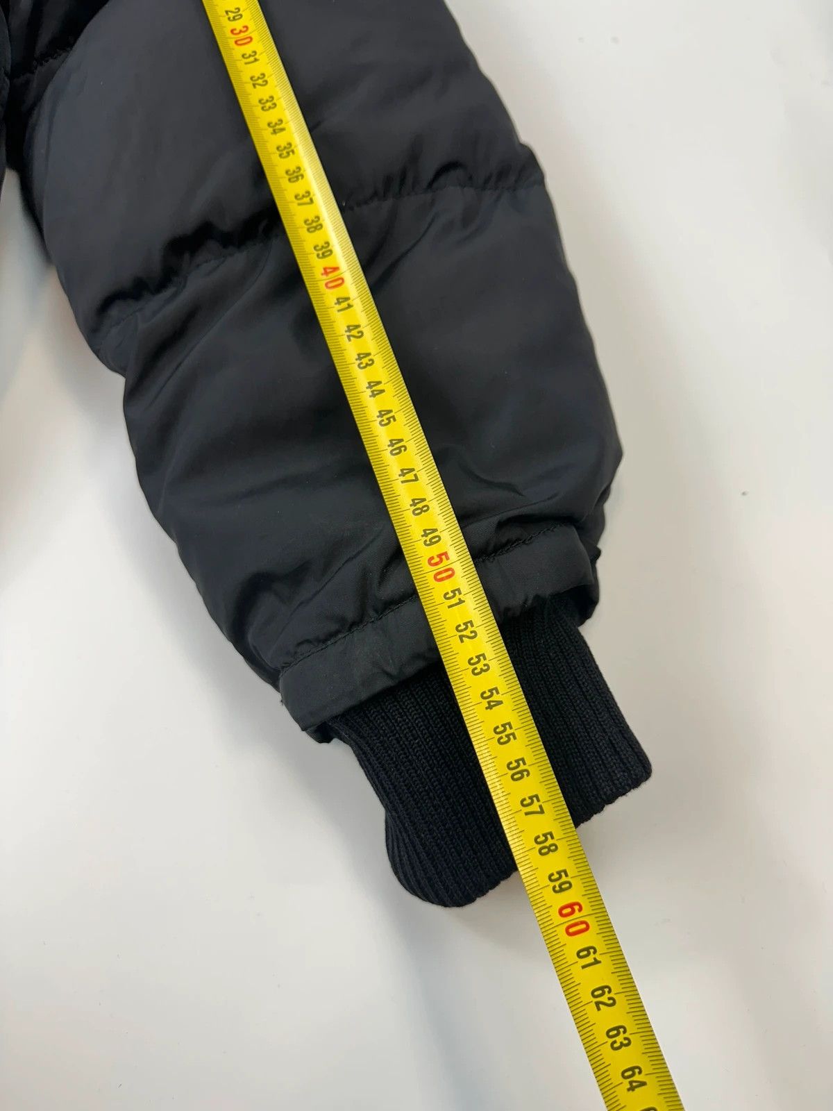 Prada Prada Milano FW1994 Black Cropped Bomber Puffer Jacket Size M / US 6-8 / IT 42-44 - 14 Thumbnail