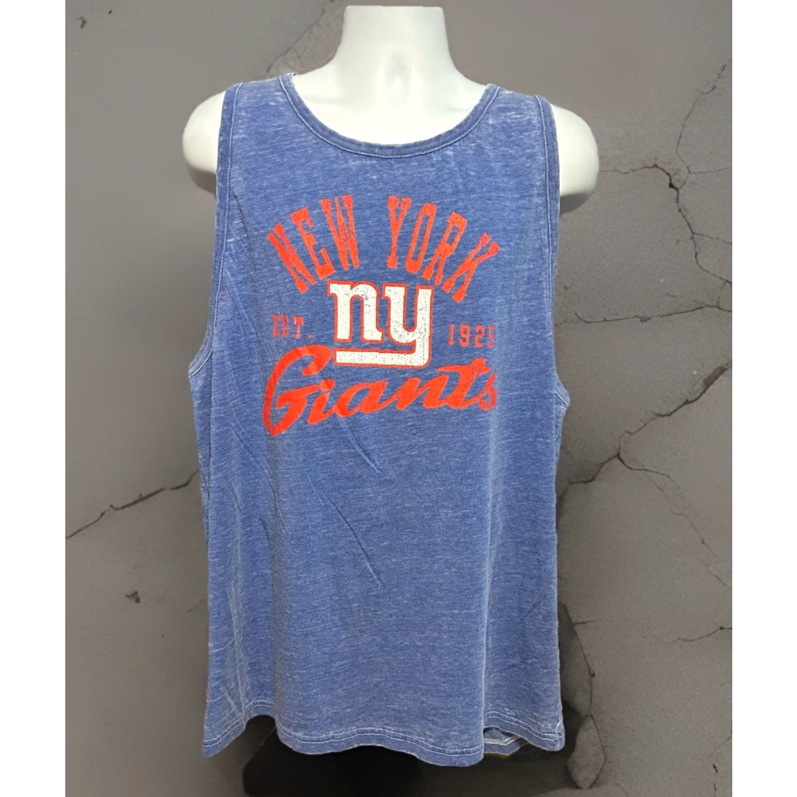 G-III VINTAGE not applicable New York Giants Tank Top Men 2XL Heather Blue Front Graphic G-III Apparel Group Size US XXL / EU 58 / 5 - 4 Thumbnail