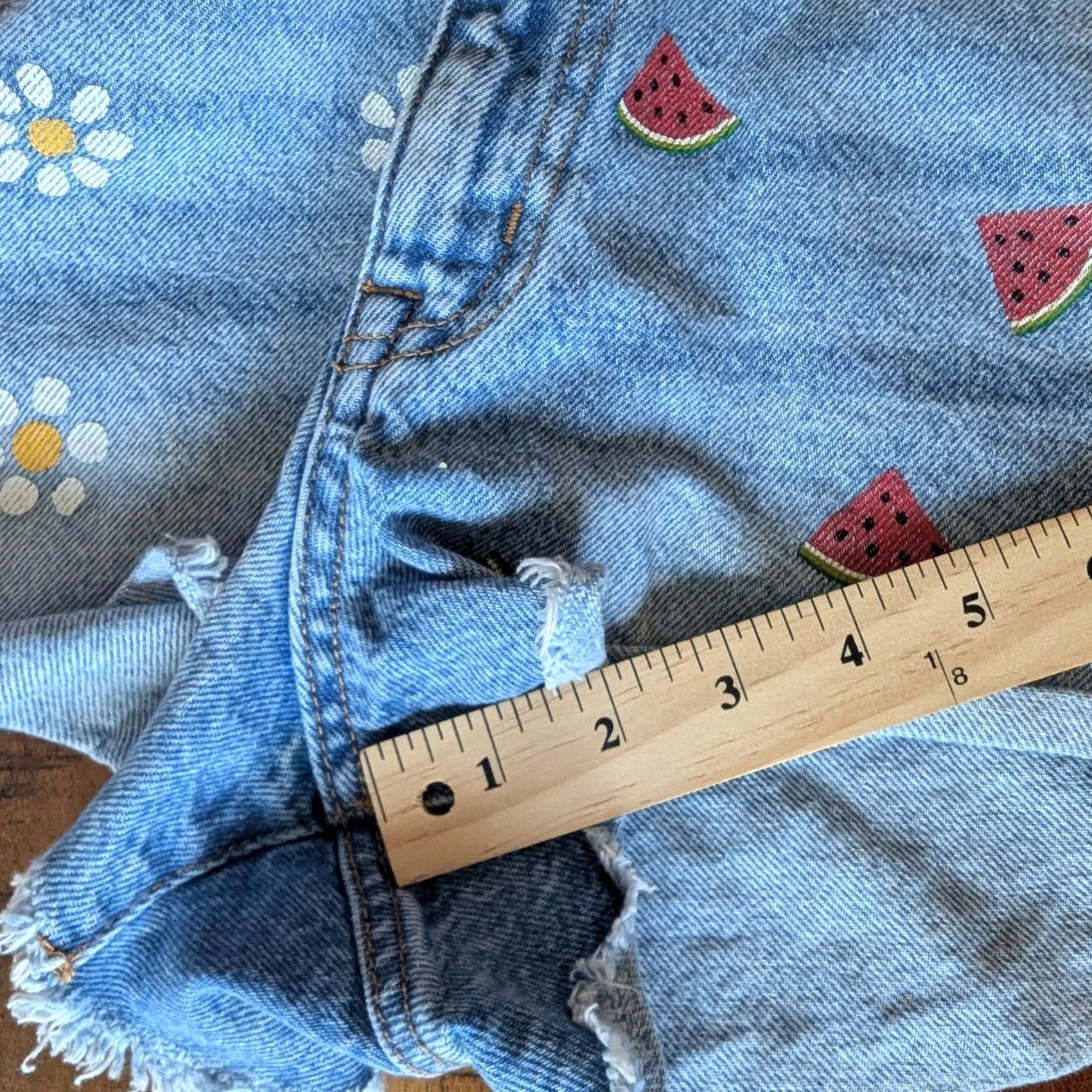 Aeropostale Aeropostale Shorts Vintage High Rise Shorty Daisy Watermelon Embroidered Raw Hem Sz 14W Blue 14W Womens Shorts Size 24" / US 00 / IT 34 - 6 Thumbnail