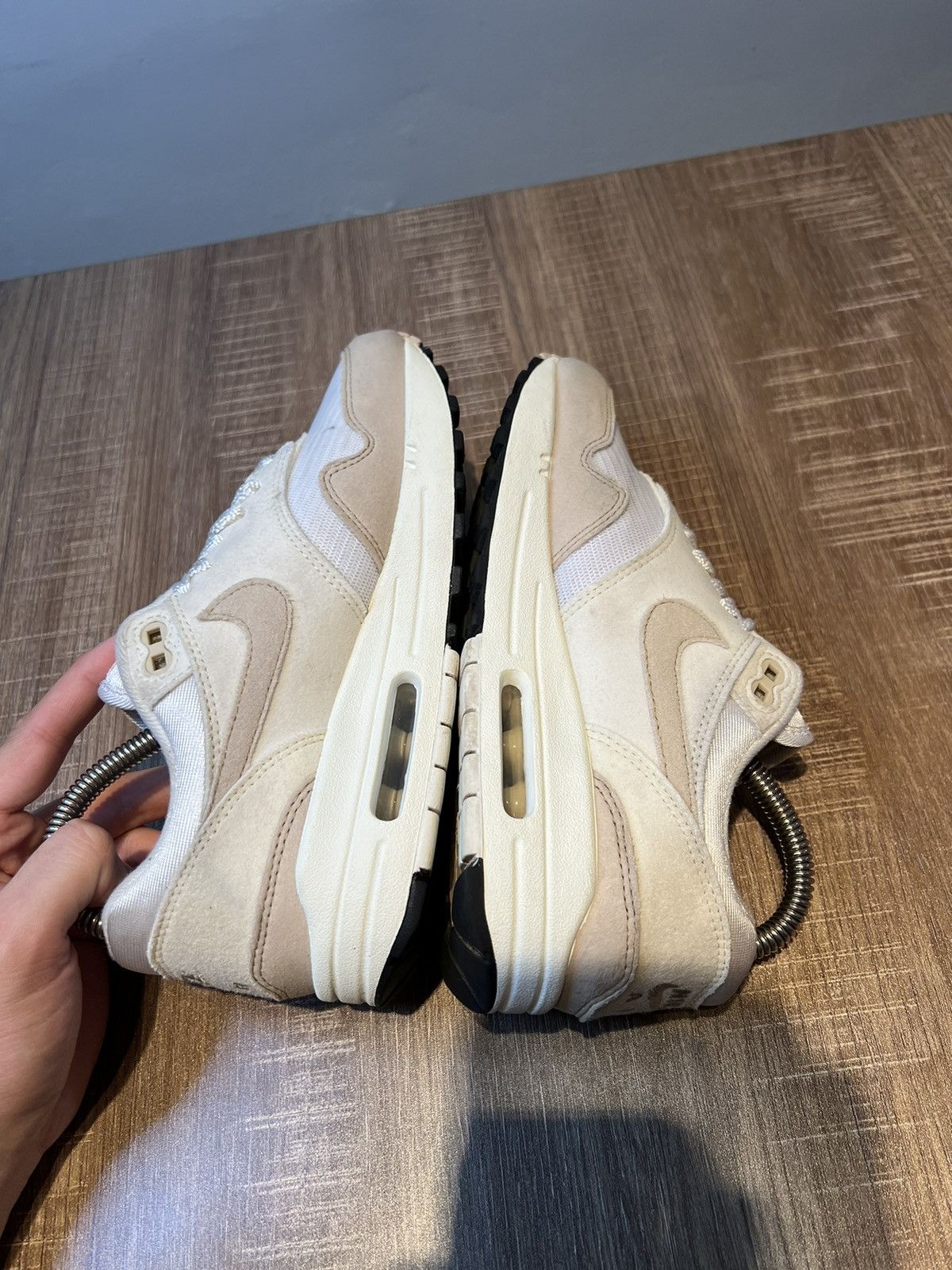 Nike Nike Air Max 1 Pale Ivory sand white shoes Womens size 6.5 Size US 6.5 / IT 36.5 - 5 Thumbnail