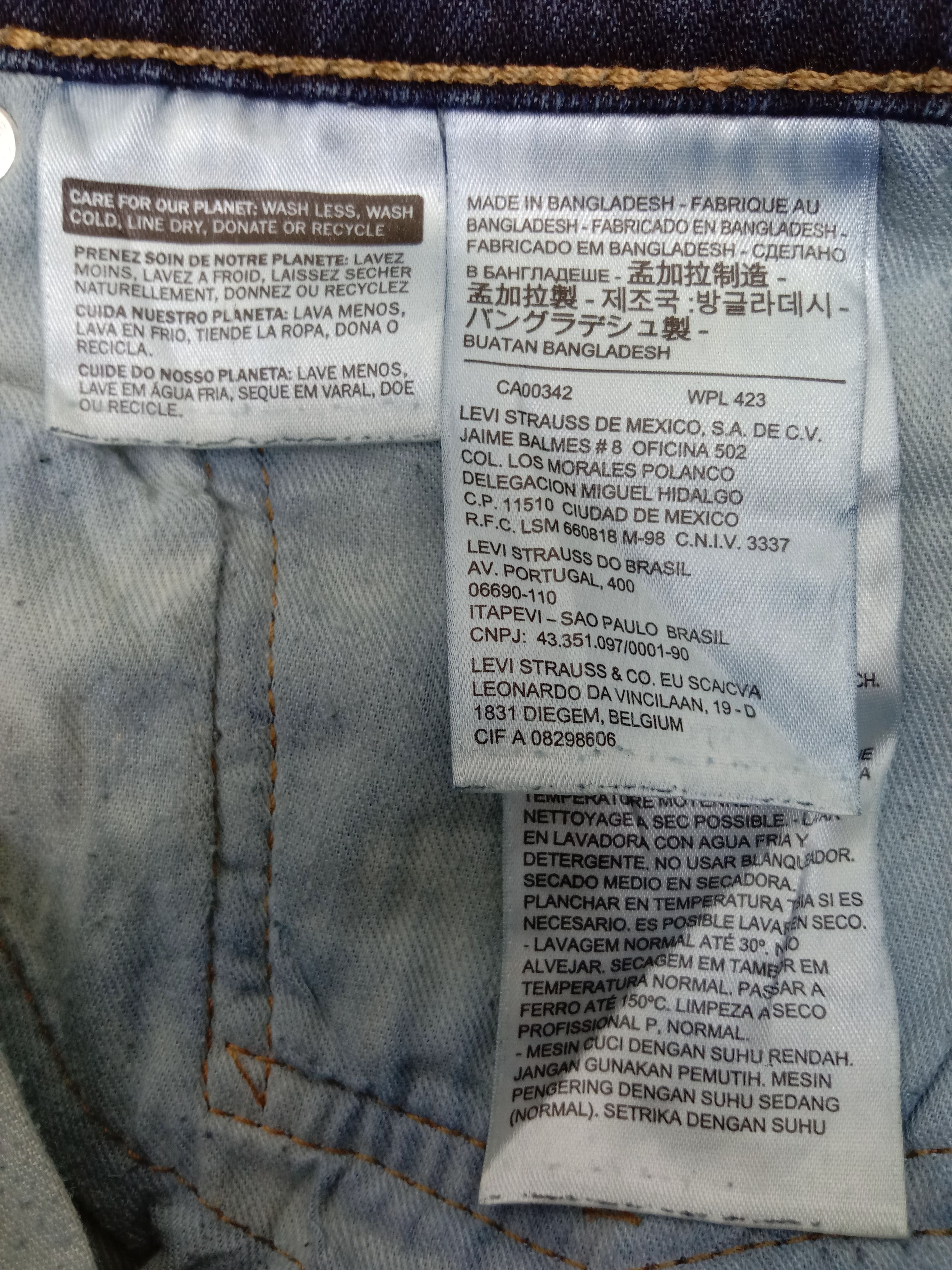 Levi's Vintage Levi's 511 Slim Fit Jeans Size US 34 / EU 50 - 13 Thumbnail