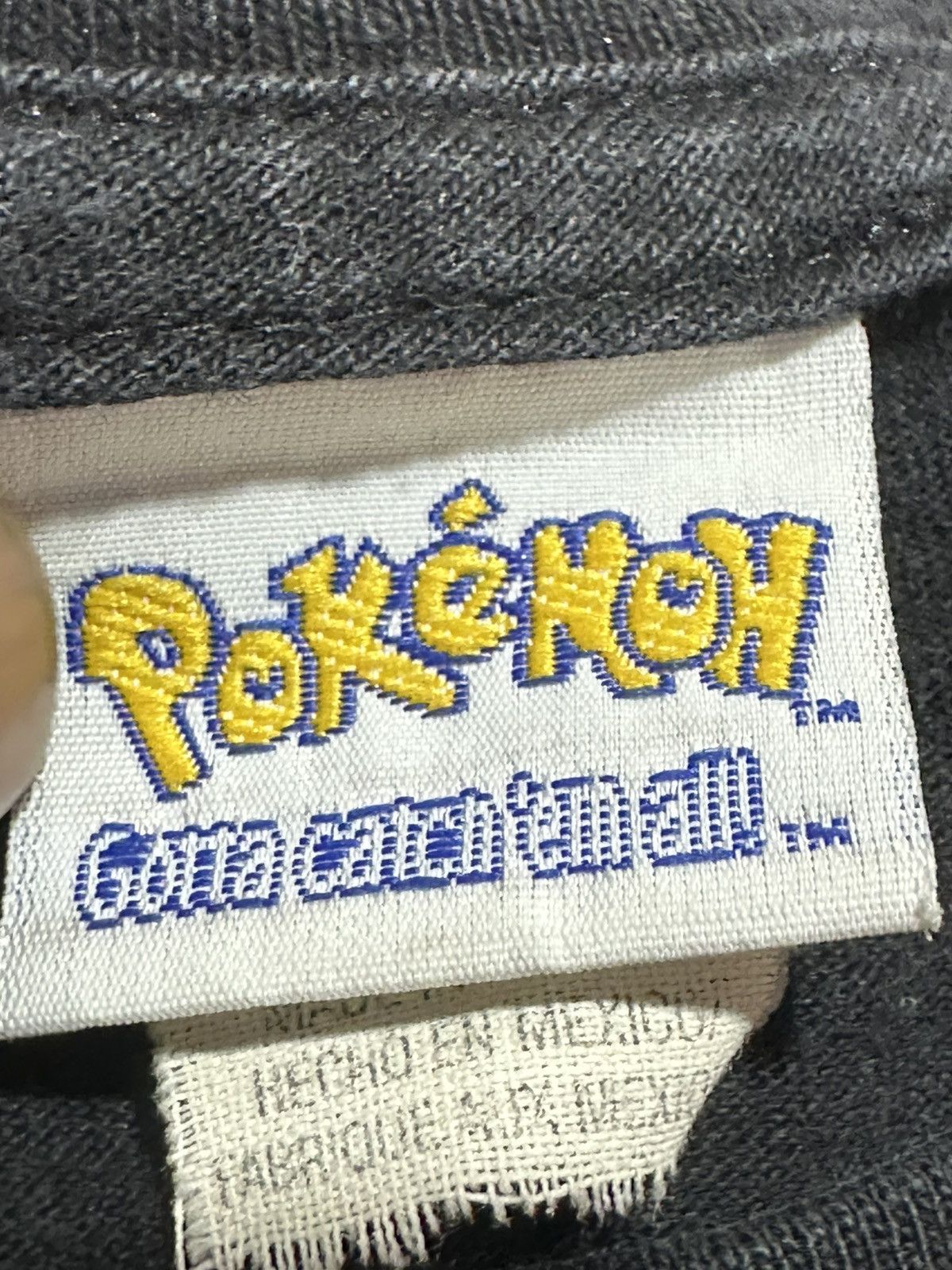 Nintendo Vtg 90s Pokemon Mew Two training over ninetendo game tee Size US M / EU 48-50 / 2 - 4 Thumbnail