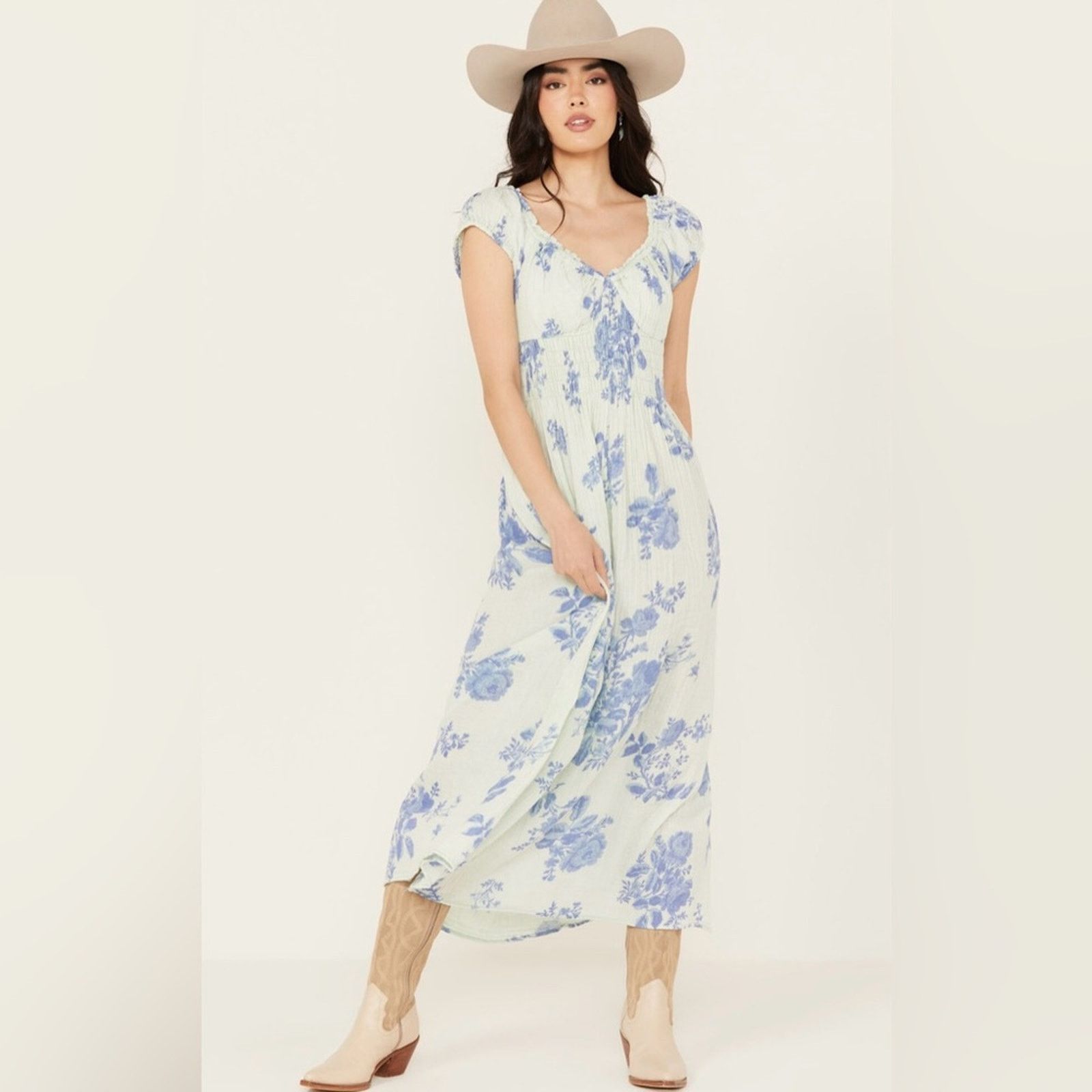 Free People 🎉LAST PIECE 🎉Free People Forget Me Not Midi Dress Size S / US 4 / IT 40 - 2 Thumbnail