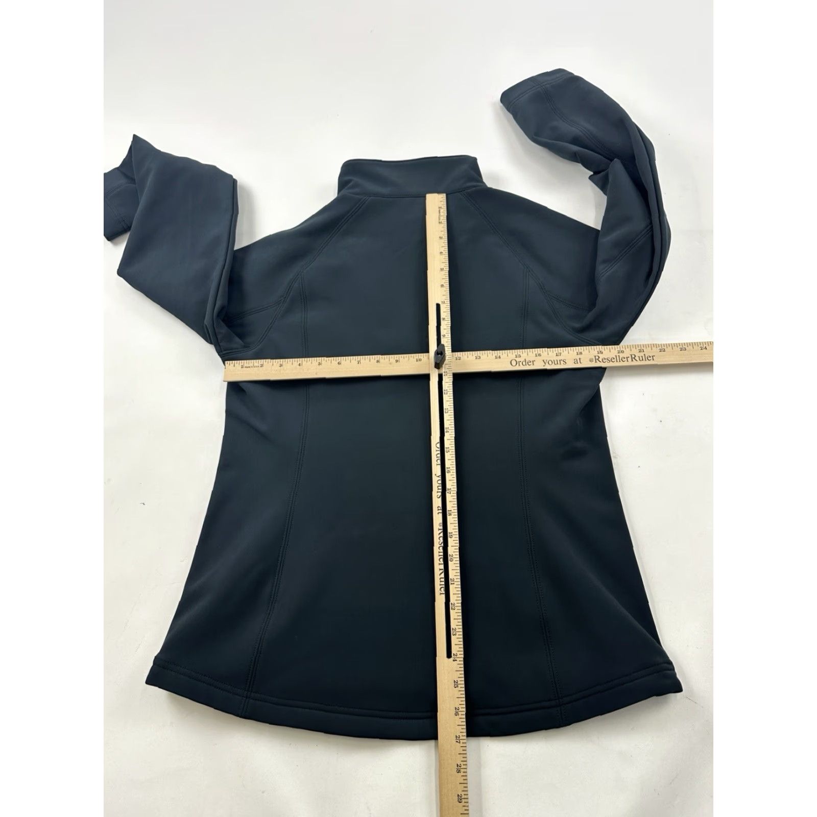 Vintage L.L. Bean Jacket Womens Medium Black Soft Shell Pathfinder Full Zip Wind-Resistant Pockets Zipper Logo Casual Travel Workwear Fall Winter Spring Size M / US 6-8 / IT 42-44 - 5 Thumbnail