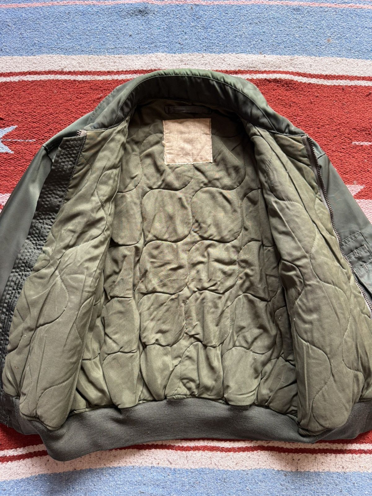 Vintage Vintage 1980s CWU-45 USAF Flight Jacket Size US L / EU 52-54 / 3 - 3 Thumbnail
