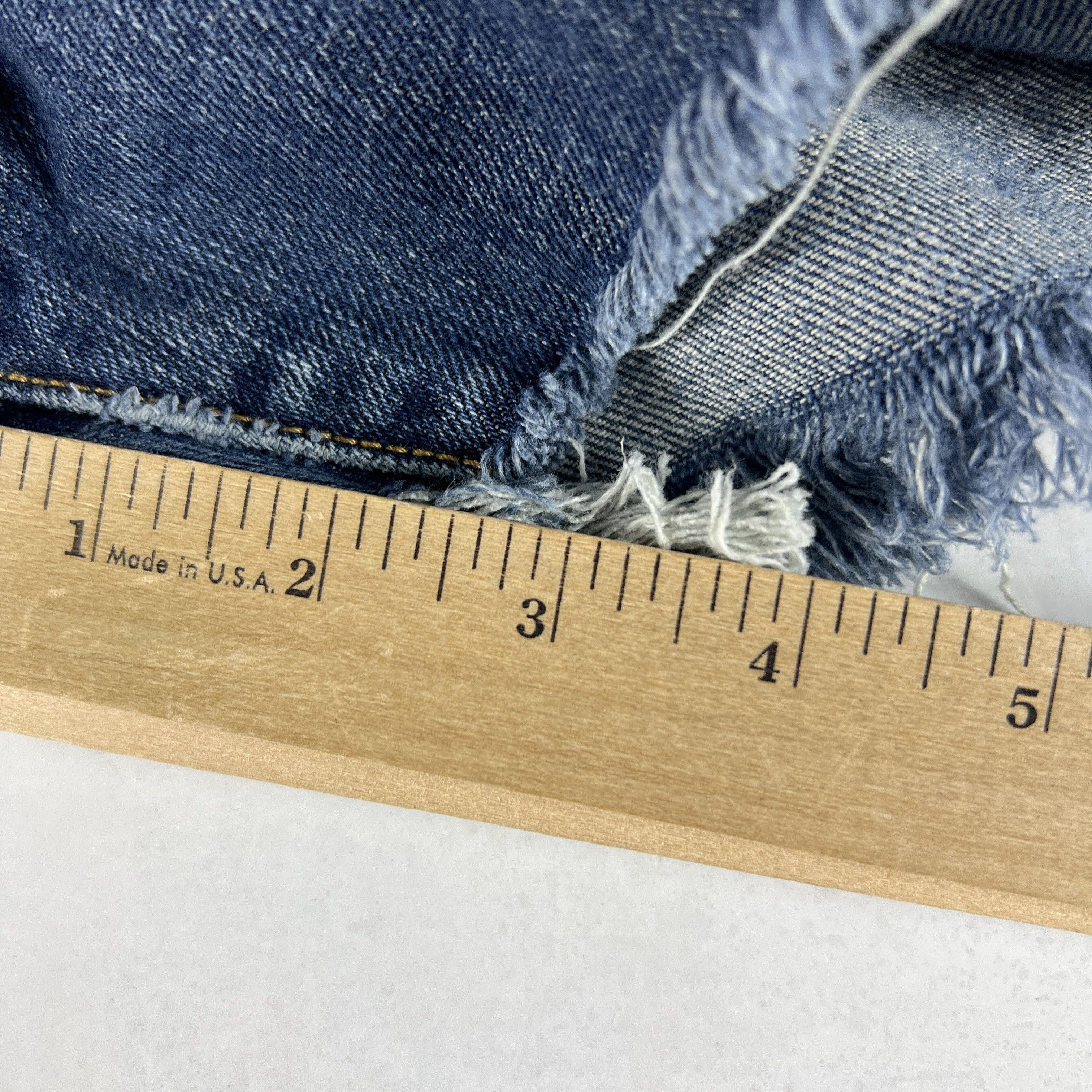 Levi's × Vintage Y2K Levi's Jean Short 501 Cut Off Raw Hem Cotton Denim Jorts Size US 29 - 16 Thumbnail