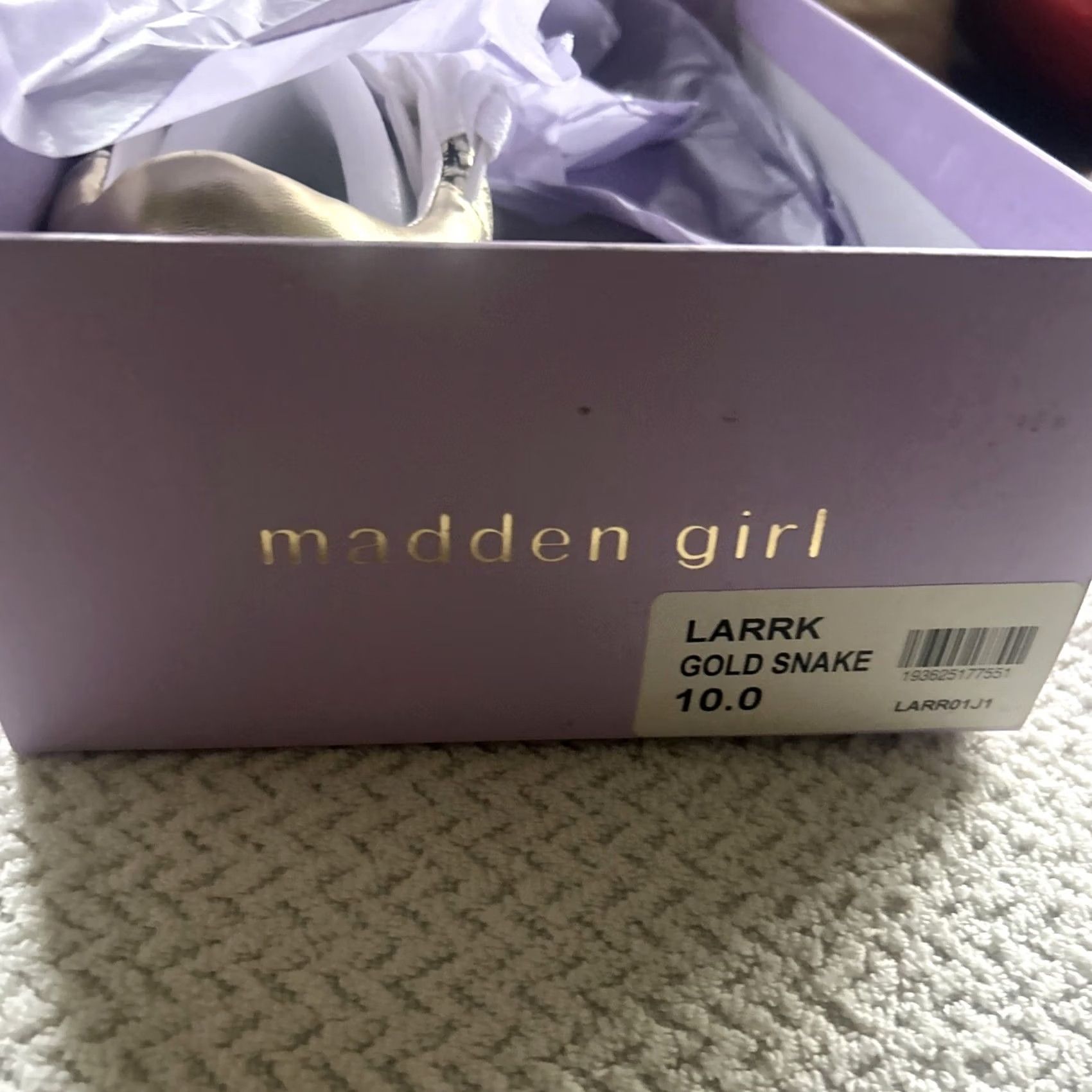 Steve Madden VINTAGE Steve Madden Larrrk White Gold Snake Leather Lace Up Sneakers Size 10 Brand New Size US 10 / IT 40 - 4 Thumbnail
