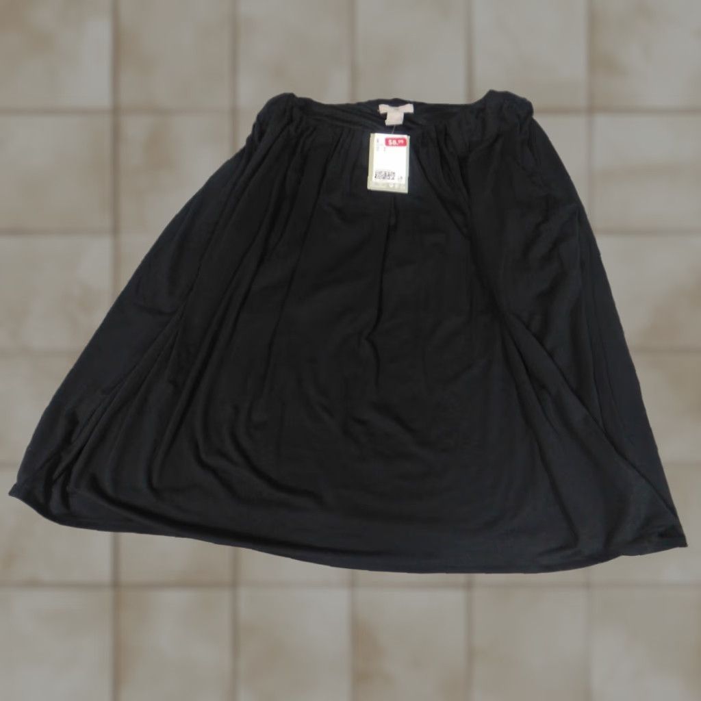 H&M H&M Blouse Women's S Black Collared Sleeveless Pullover Stretch Casual Shirt Size S / US 4 / IT 40 - 1 Thumbnail
