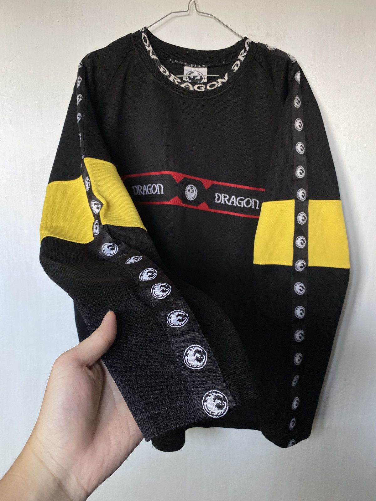 Vintage Vintage Dragon Skateboard Big Logo Jersey Size US L / EU 52-54 / 3 - 3 Thumbnail