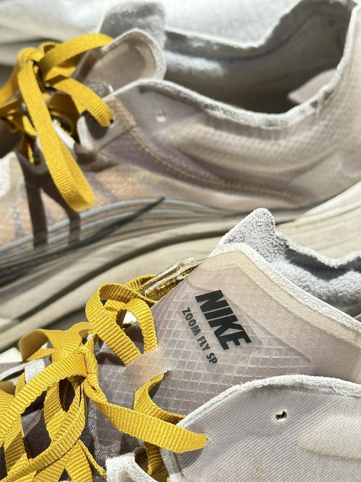 Nike RARE Nike Zoom Fly SP 1st Generation Men size 12 US Size US 12 / EU 45 - 6 Thumbnail