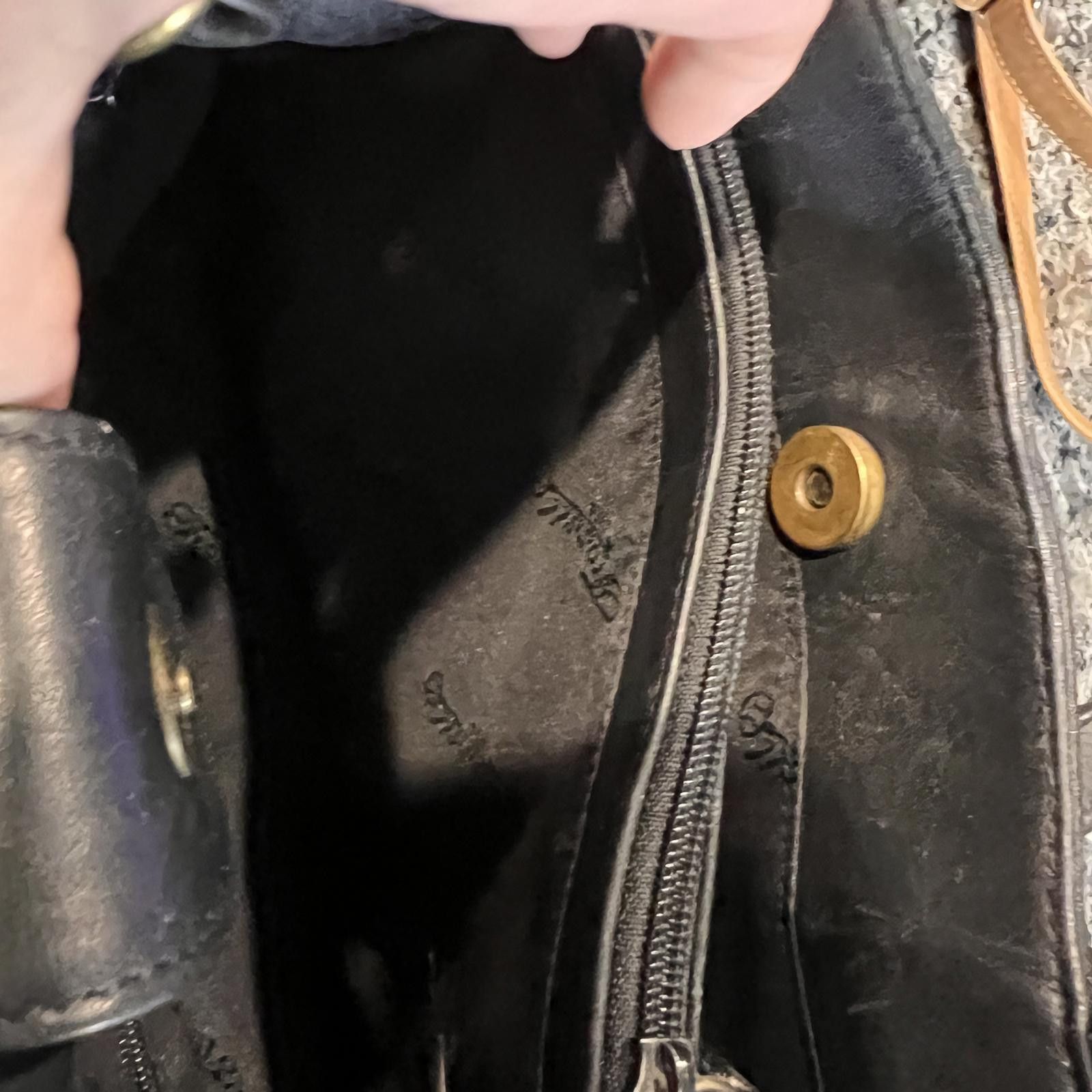 Fossil Fossil Genuine Leather Black Handbag Size ONE SIZE - 8 Thumbnail