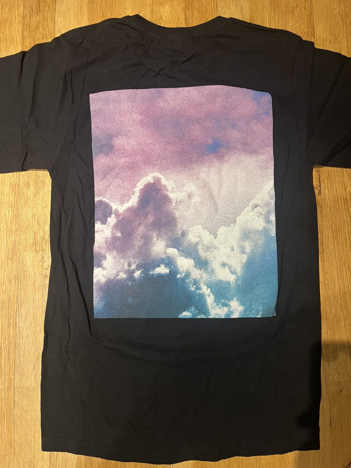 Stussy Stüssy World Tour Clouds Graphic Tee Size US S / EU 44-46 / 1 - 5 Thumbnail