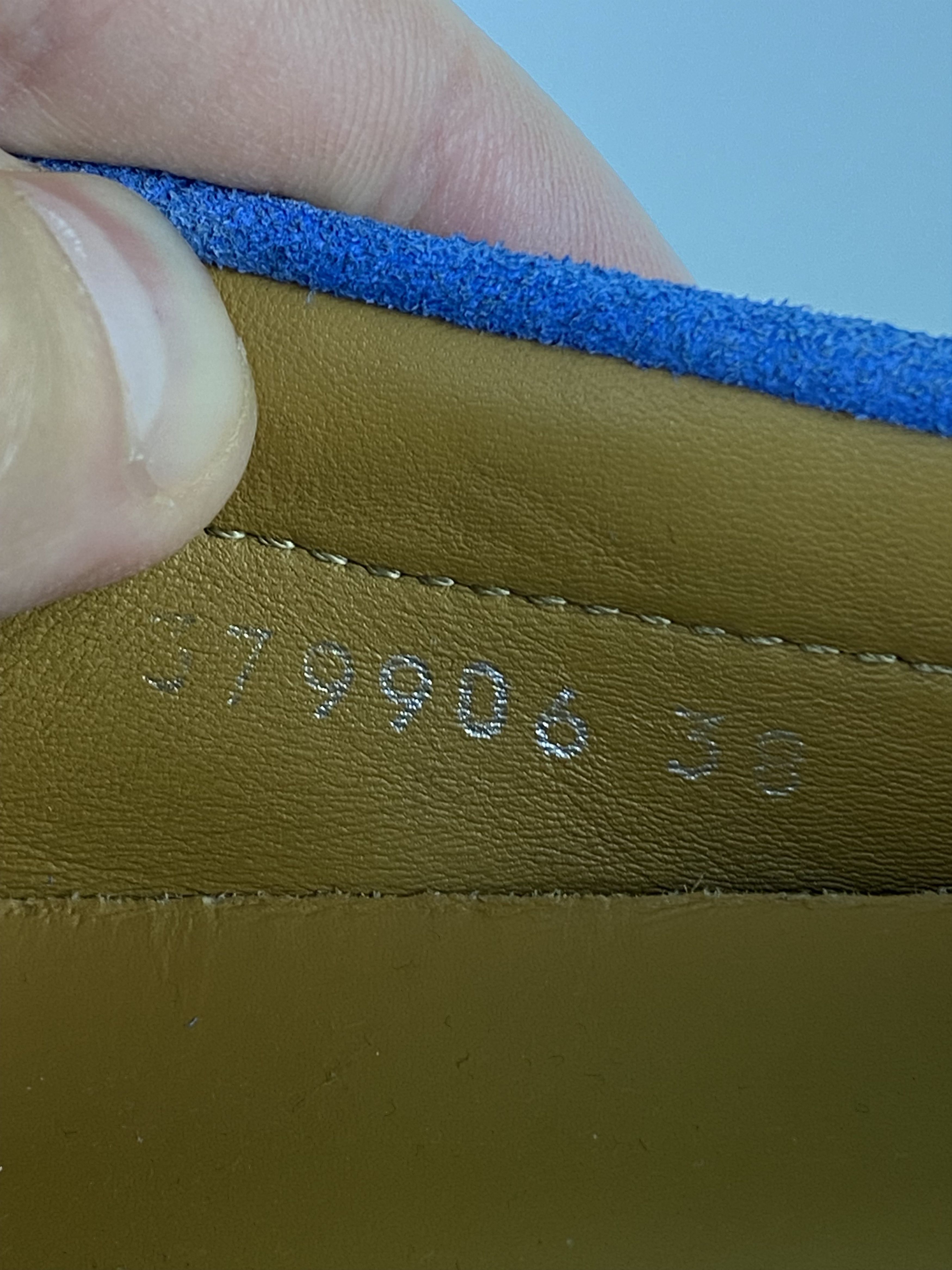 Gucci GUCCI Blue Suede Bow Kid's Loafers Made in Italy size women Size US 8 / IT 38 - 16 Thumbnail