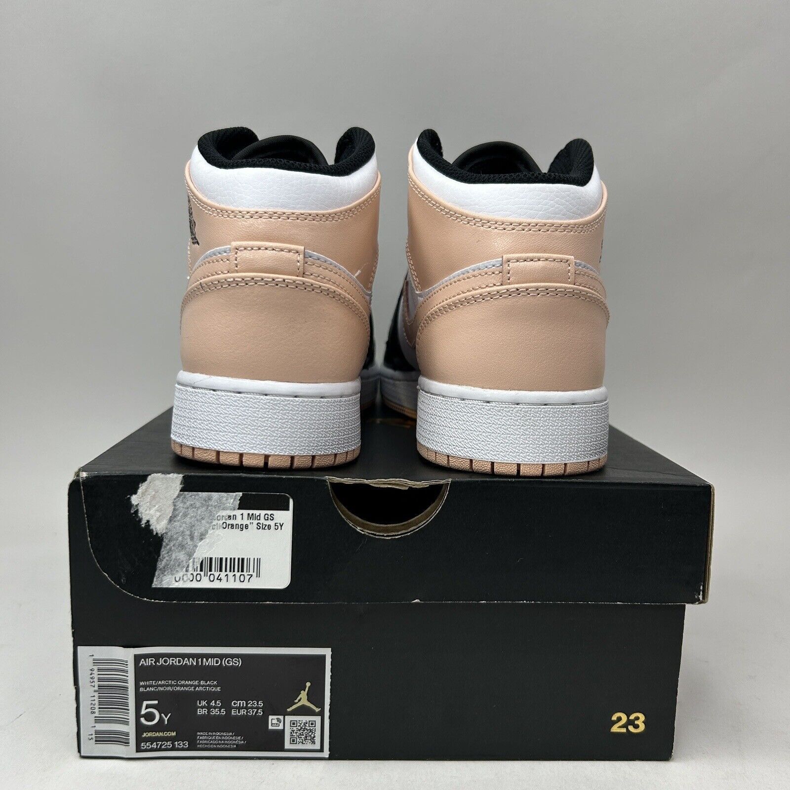 Jordan Brand Nike Air Jordan 1 Mid Retro GS “Crimson Tint/ Artic Orange” Size US 6.5 / IT 36.5 - 4 Thumbnail