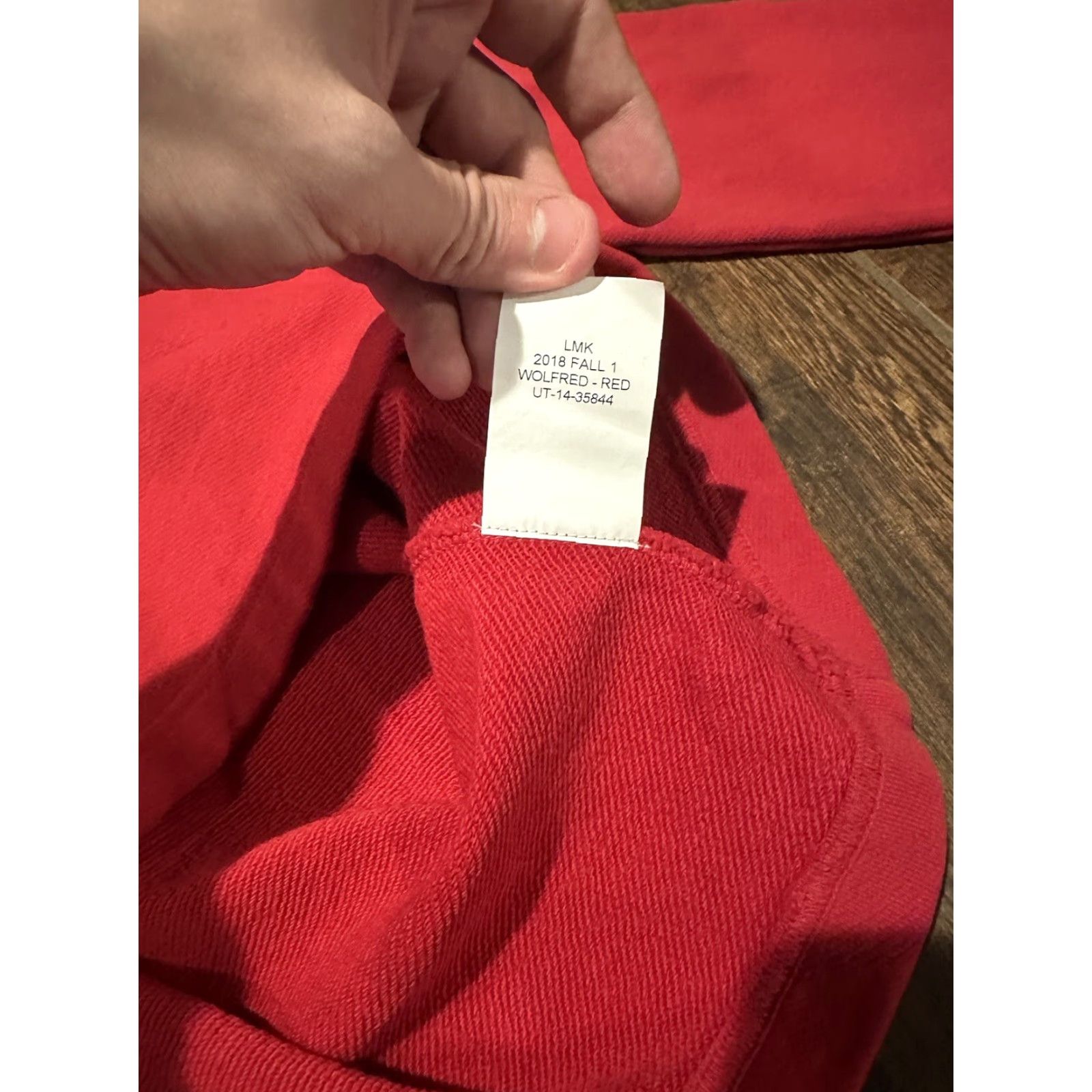 UNTUCKit NWT UNTUCKit Quarter Zip Pullover Mens Size Medium Red Sweater Size US M / EU 48-50 / 2 - 6 Thumbnail