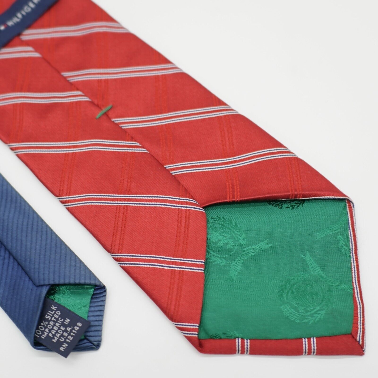 Tommy Hilfiger Vintage Tommy Hilfiger Red Blue Striped Two-Tone Woven Silk Size ONE SIZE - 7 Thumbnail