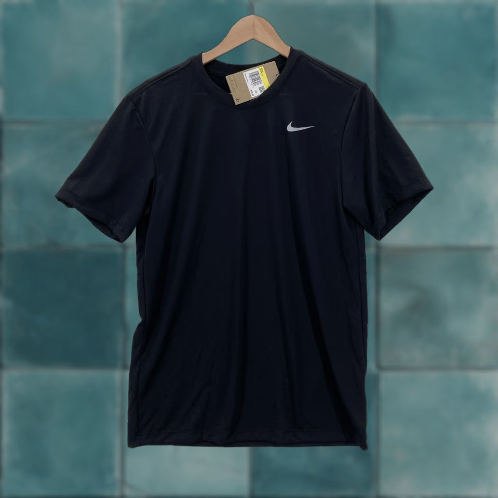Nike Nike Dri-FIT Shirt Mens Small Black Short Sleeve Tee Training Gym Running Size US S / EU 44-46 / 1 - 1 Thumbnail