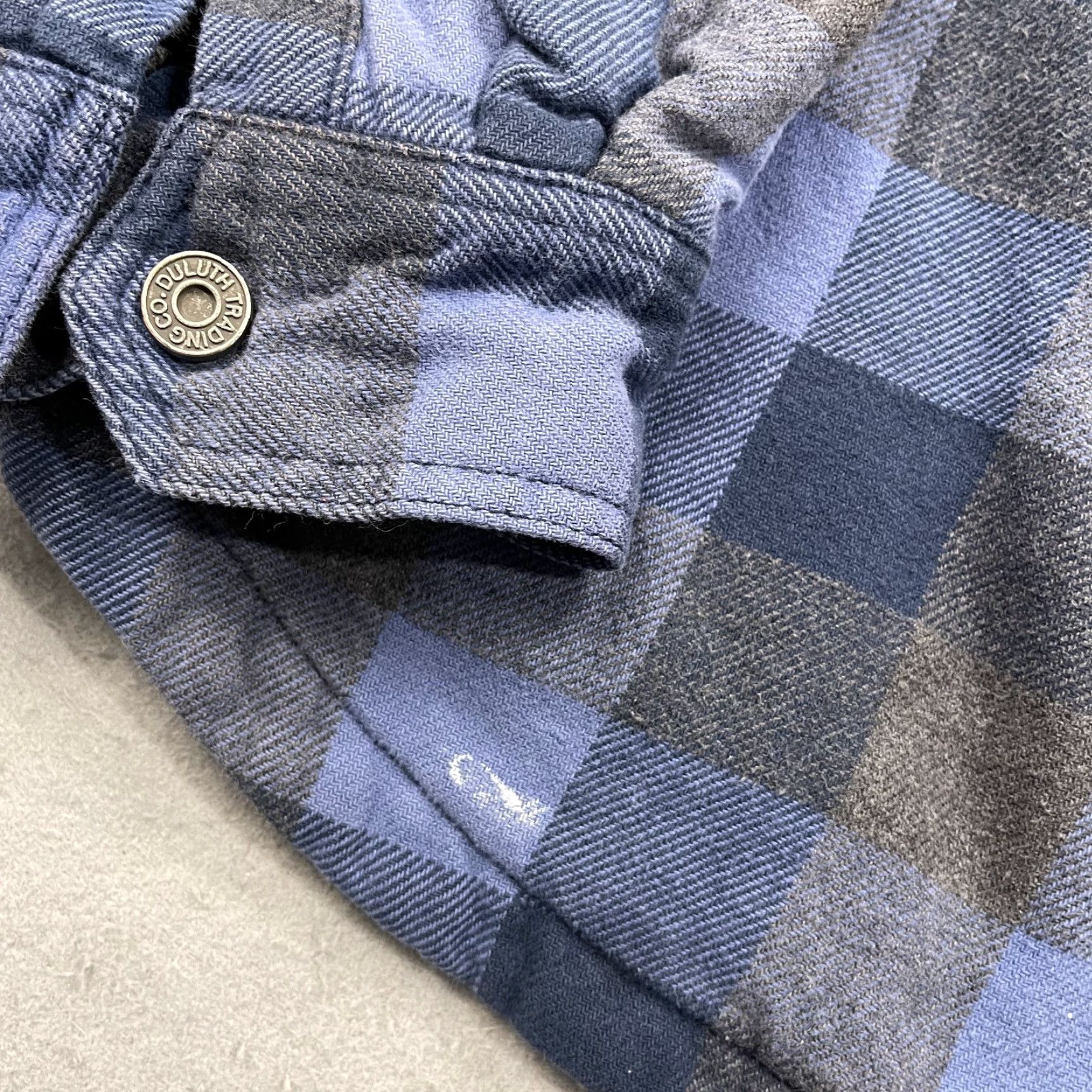 Vintage Duluth Shacket Mens Large Blue Plaid Heavy Flapjack Work Shirt Jacket Size US L / EU 52-54 / 3 - 4 Thumbnail
