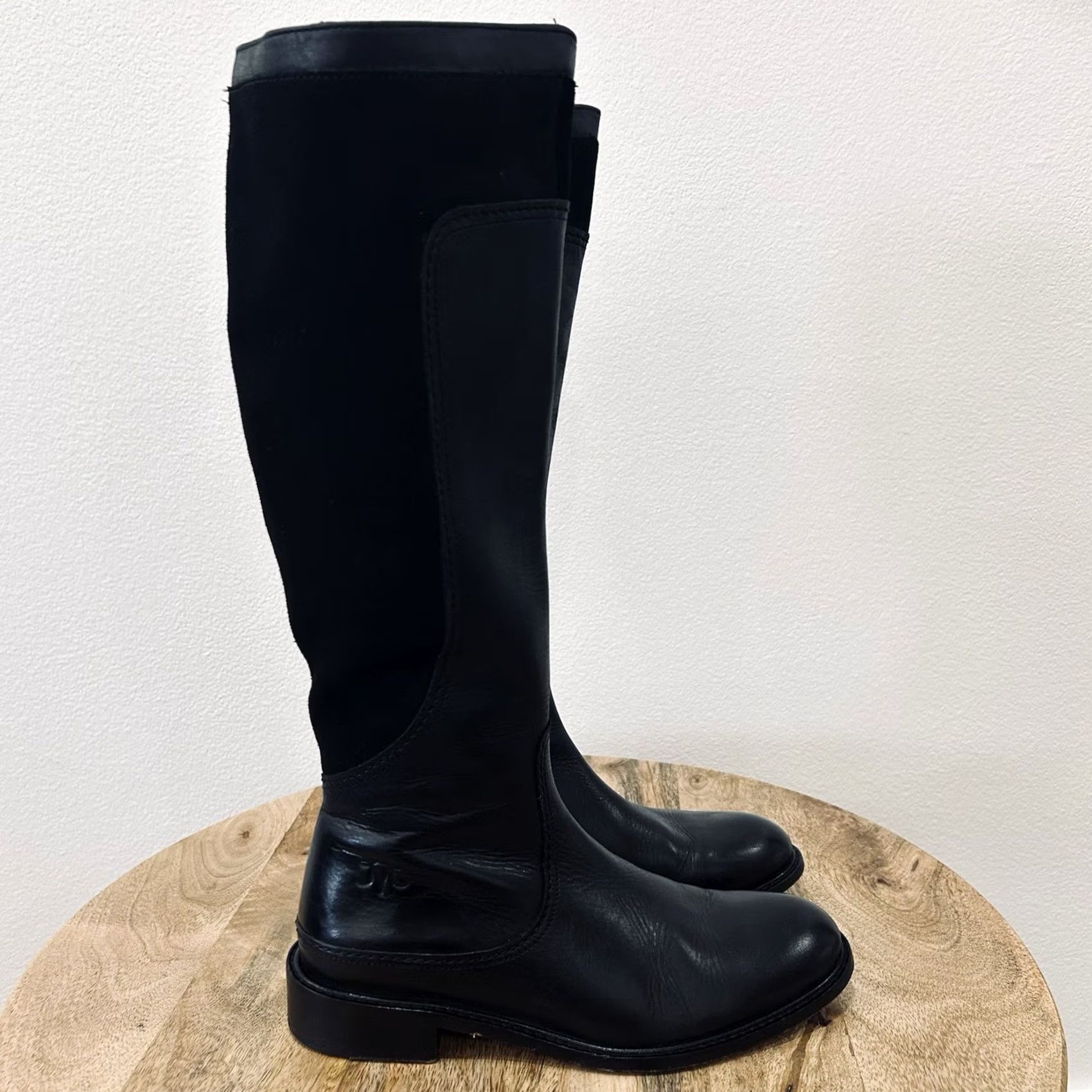 Vero Cuoio Black Leather Lace-Up Tall Riding Boots Vero Cuoio Boots Knee High Leather Riding Black 7 M Womens  main image 2