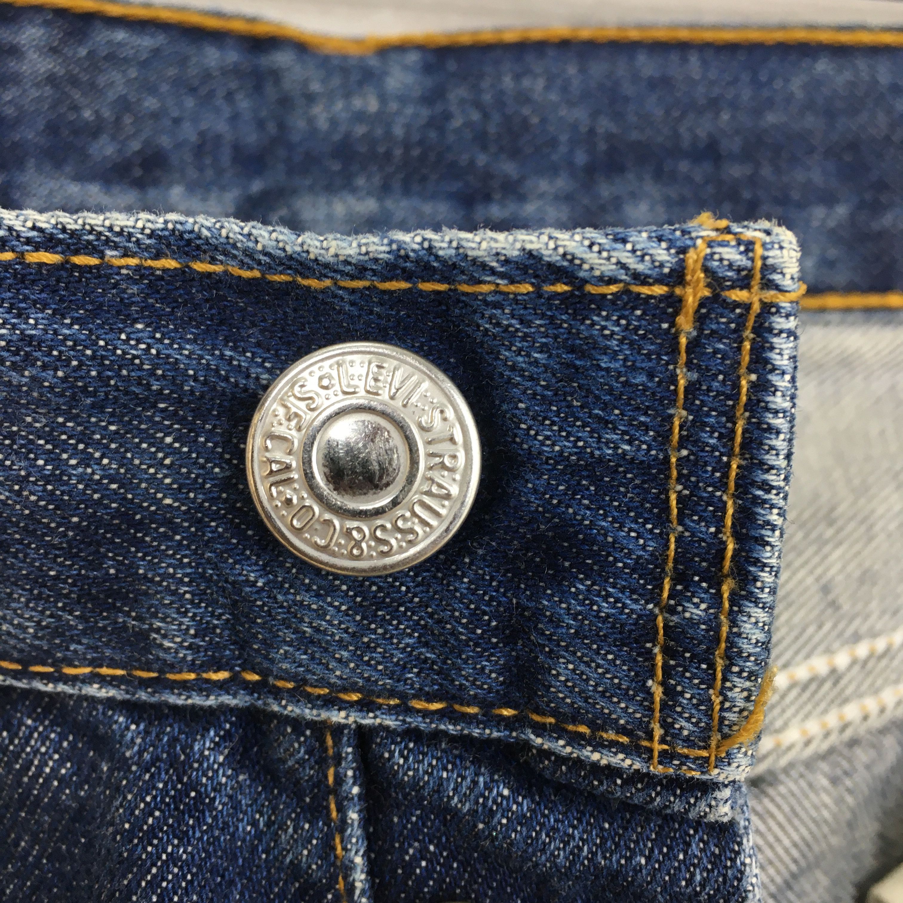 Levi's Size 29x26.5 Vintage 90s Levi's 501 Faded Blue Jeans S740 Size US 29 - 7 Thumbnail