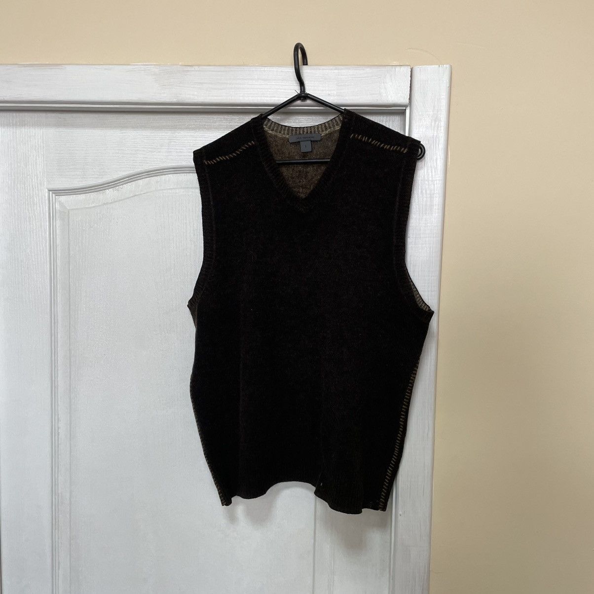 John Varvatos JOHN VARVATOS brown sweater vest cardigan Size US L / EU 52-54 / 3 - 1 Thumbnail