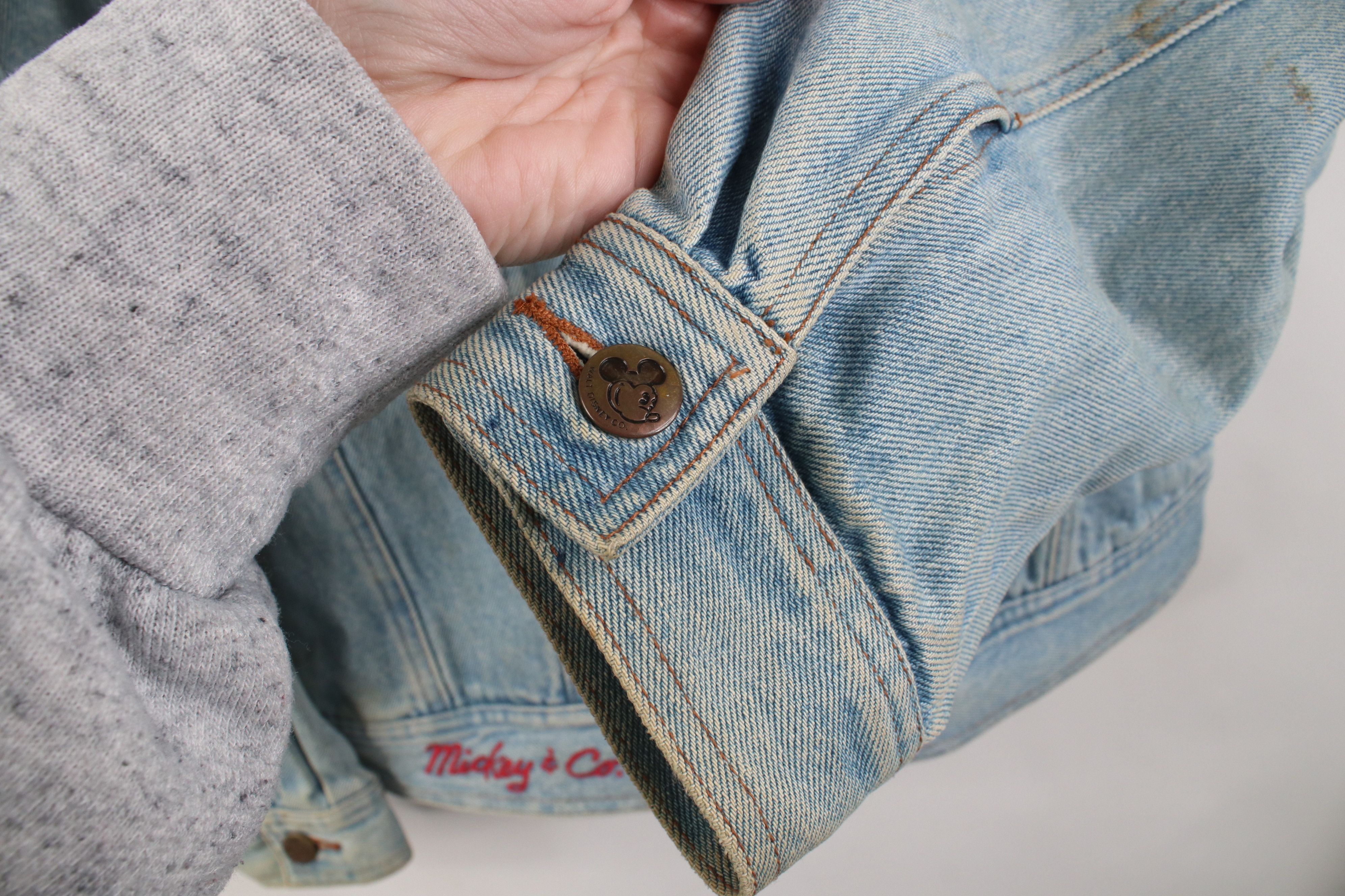 Disney Vintage 90s Disney Mickey Mouse Denim Trucker Jacket Blue Size US M / EU 48-50 / 2 - 7 Thumbnail