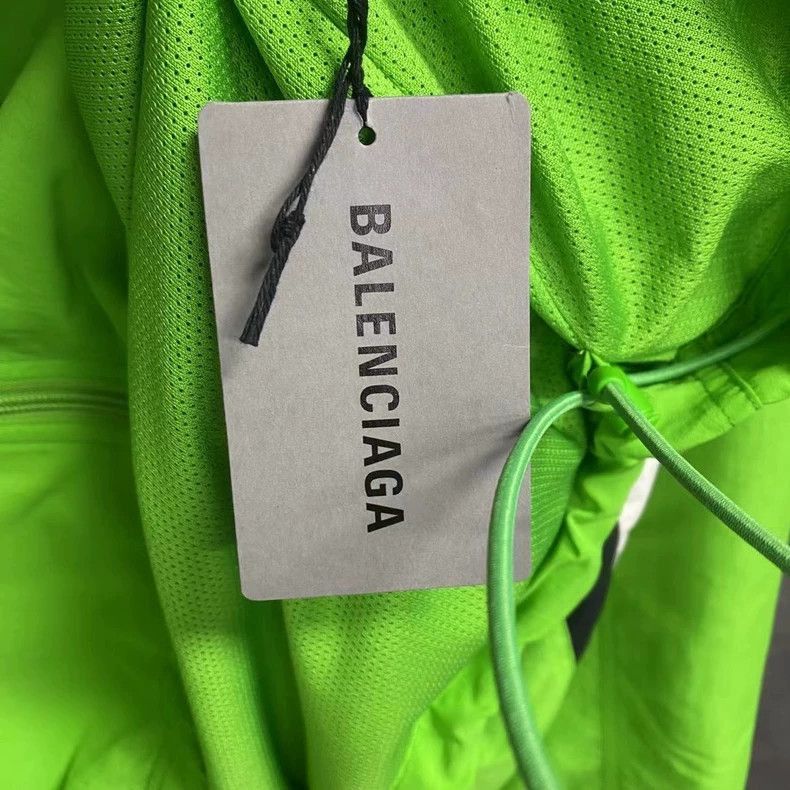 Balenciaga Balenciaga Latest Green Logo Jacket from Balenciaga-2506 Size US XXS / EU 40 - 7 Thumbnail