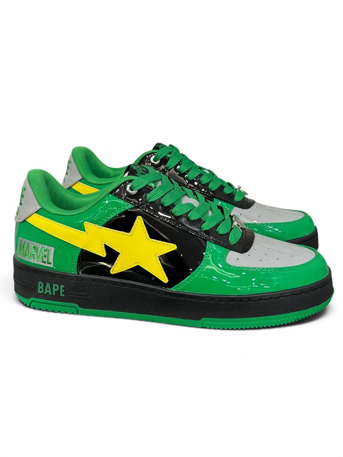 Bape × Marvel Comics Bape StaMarvel The Fantastic Four Dr. Doom Size 9.5 Size US 9.5 / EU 42-43 - 2 Thumbnail