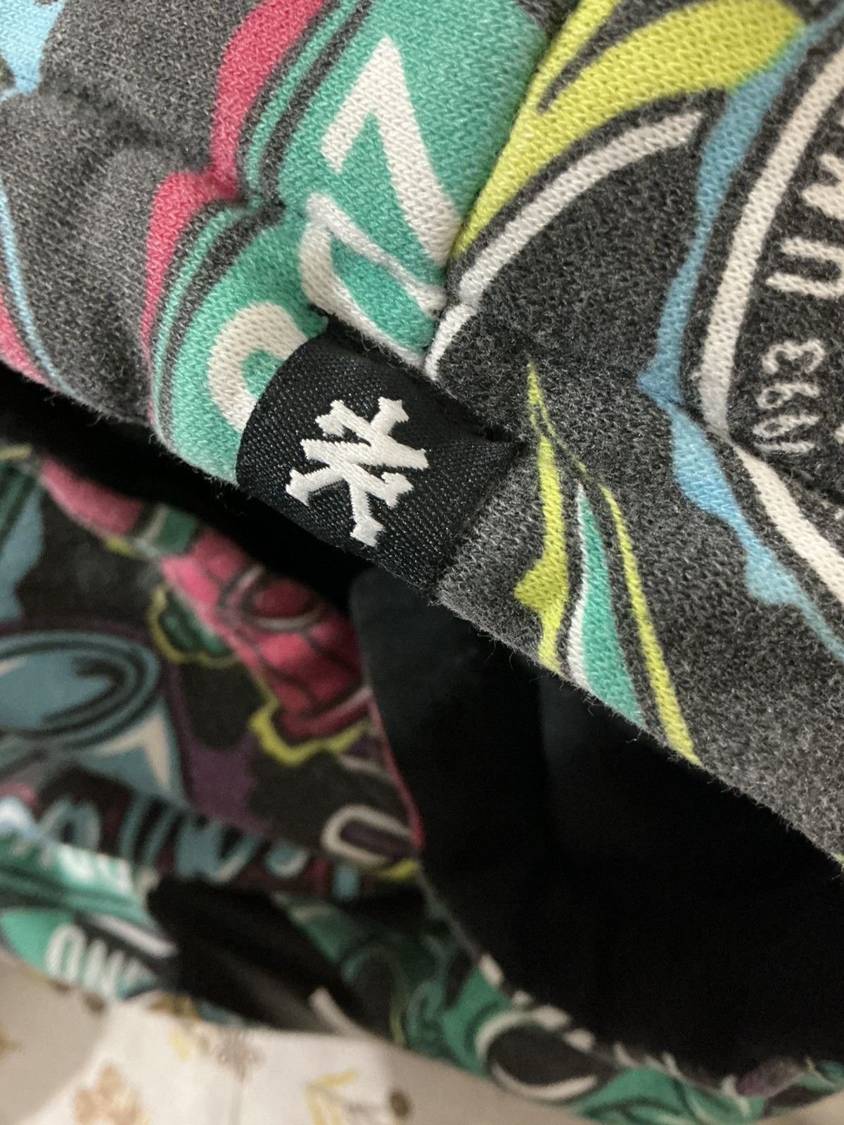 Zoo York Vintage Zoo York AOP Graffiti Hoodie Cyber-Y2K Skate Size M Size US M / EU 48-50 / 2 - 12 Thumbnail