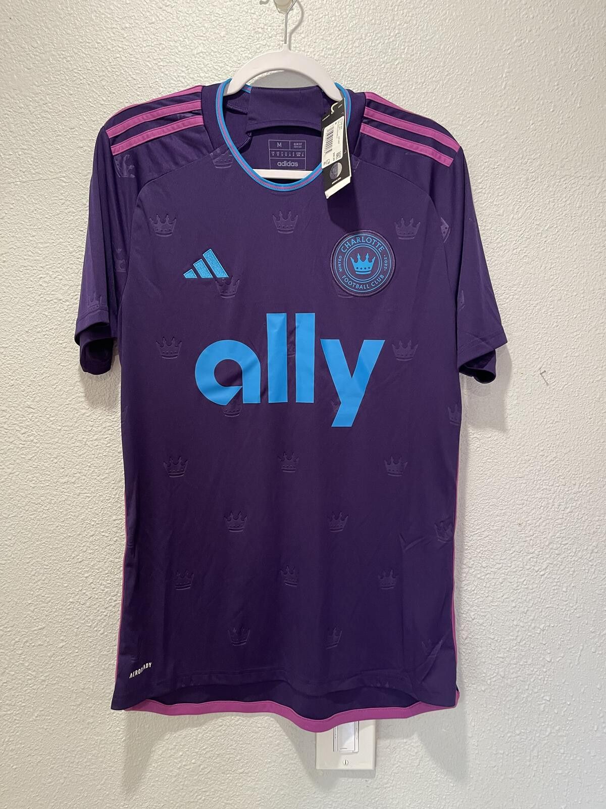 Adidas Adidas Charlotte FC Purple Soccer Jersey Medium Slim Fit Size US M / EU 48-50 / 2 - 1 Thumbnail