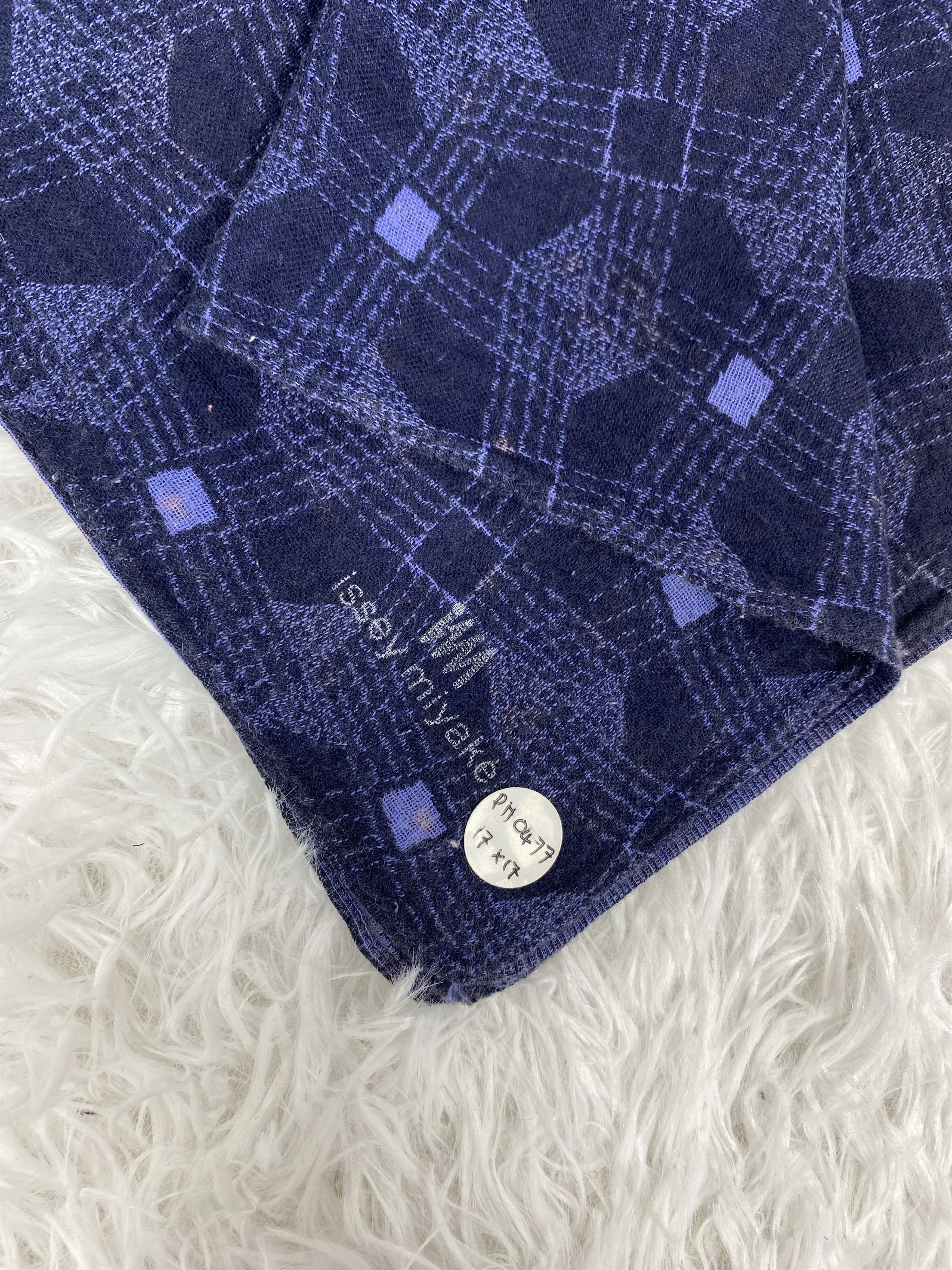 Issey Miyake Vintage Issey Miyake Handkerchief Neckerchief PH0477 Size ONE SIZE - 2 Thumbnail