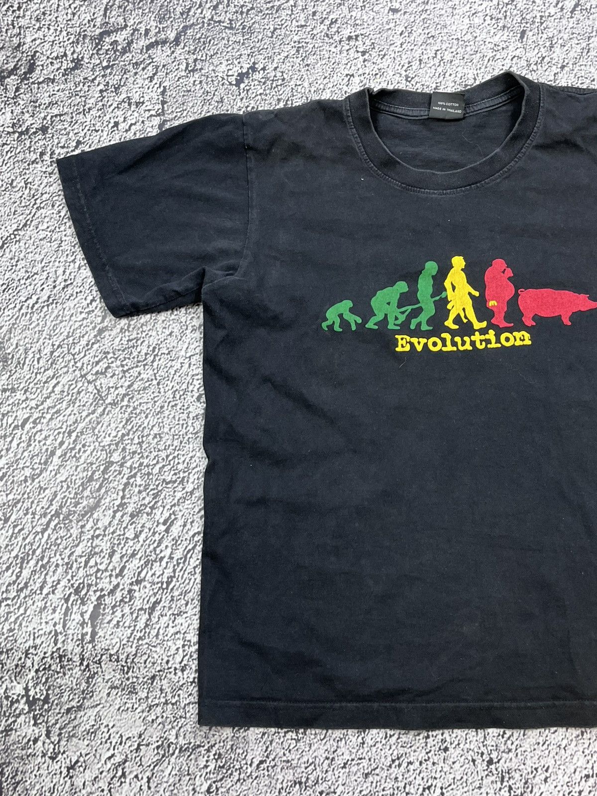 Vintage Vintage humor printed evolution logo tee M Size US M / EU 48-50 / 2 - 2 Thumbnail