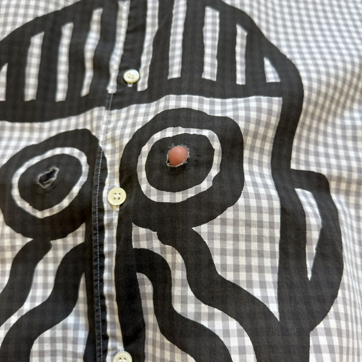 Comme des Garcons ‘Face Print’ Check Short Sleeve Shirt Size US L / EU 52-54 / 3 - 7 Thumbnail