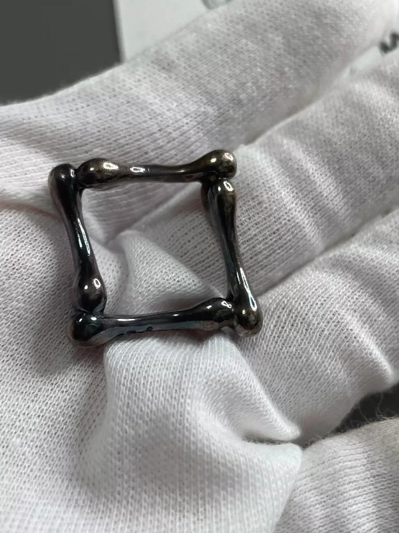 Vivienne Westwood Vivienne Westwood Bone Ring Size ONE SIZE - 7 Thumbnail