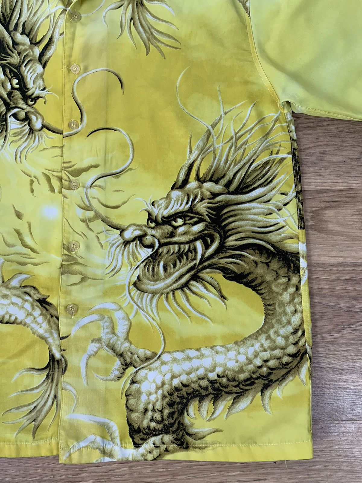Vintage Vintage Y2K Japanese Style Dragon Shirt Button Up Size US L / EU 52-54 / 3 - 13 Thumbnail