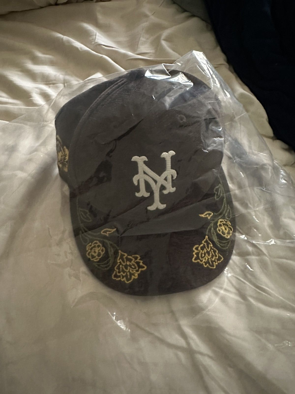 Kith × New Era New York Mets 59FIFTY Chenille Fitted 7 1/4 Size ONE SIZE - 2 Thumbnail