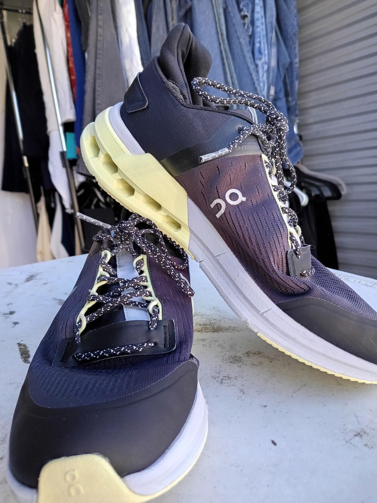 On ON Running Shoes - Lightweight Performance Sneakers Size US 10.5 / IT 40.5 - 1 Thumbnail