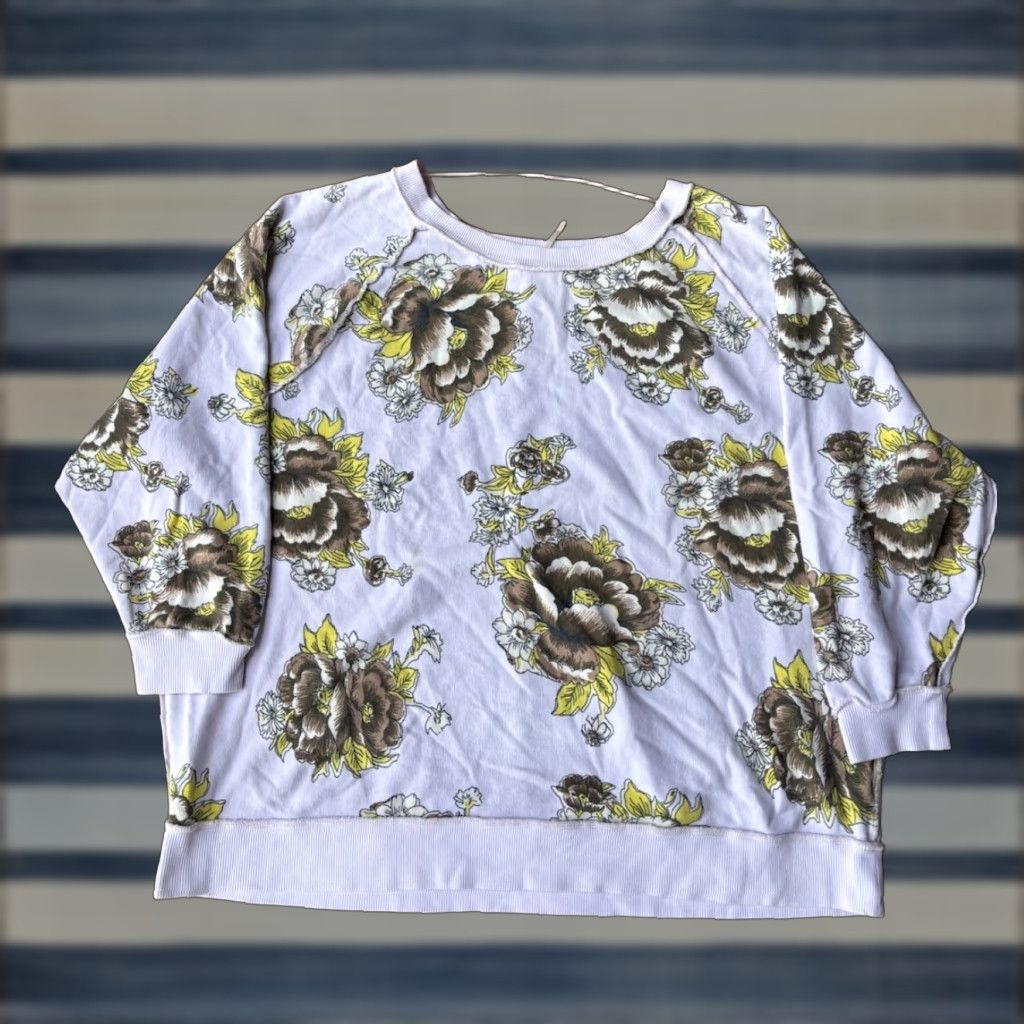 Free People VINTAGE Free People Sweatshirt Women’s M Pink Floral Oversized Bohemian Logo Pullover Crew Neck Activewear 90s Womens Size M / US 6-8 / IT 42-44 - 1 Thumbnail